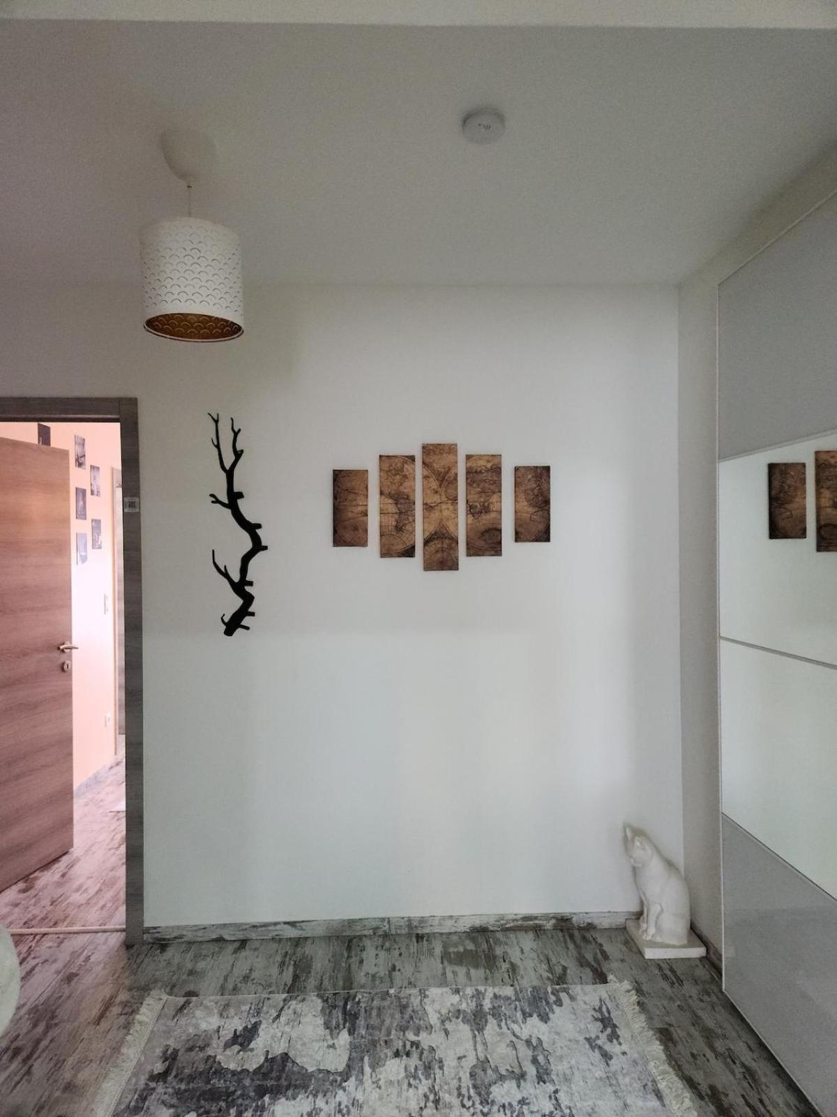 New build flat - Walking distance from Brussels Airport