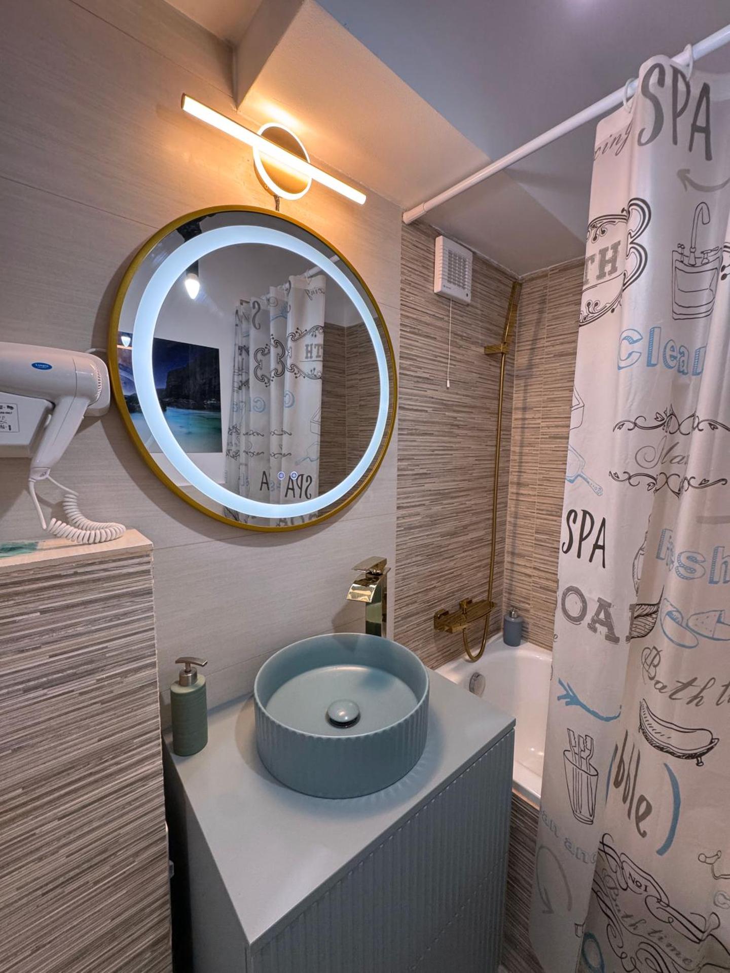 LUNA Luxury Apartment