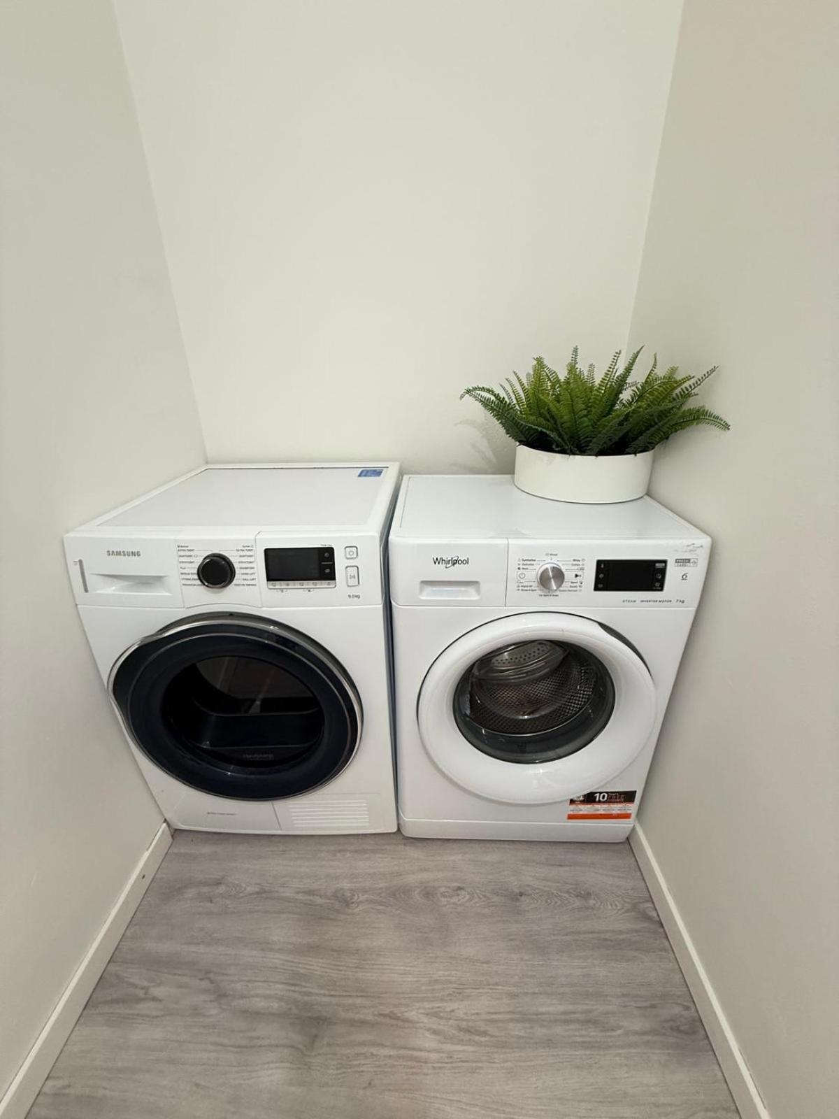 Spacious apartment near the subway