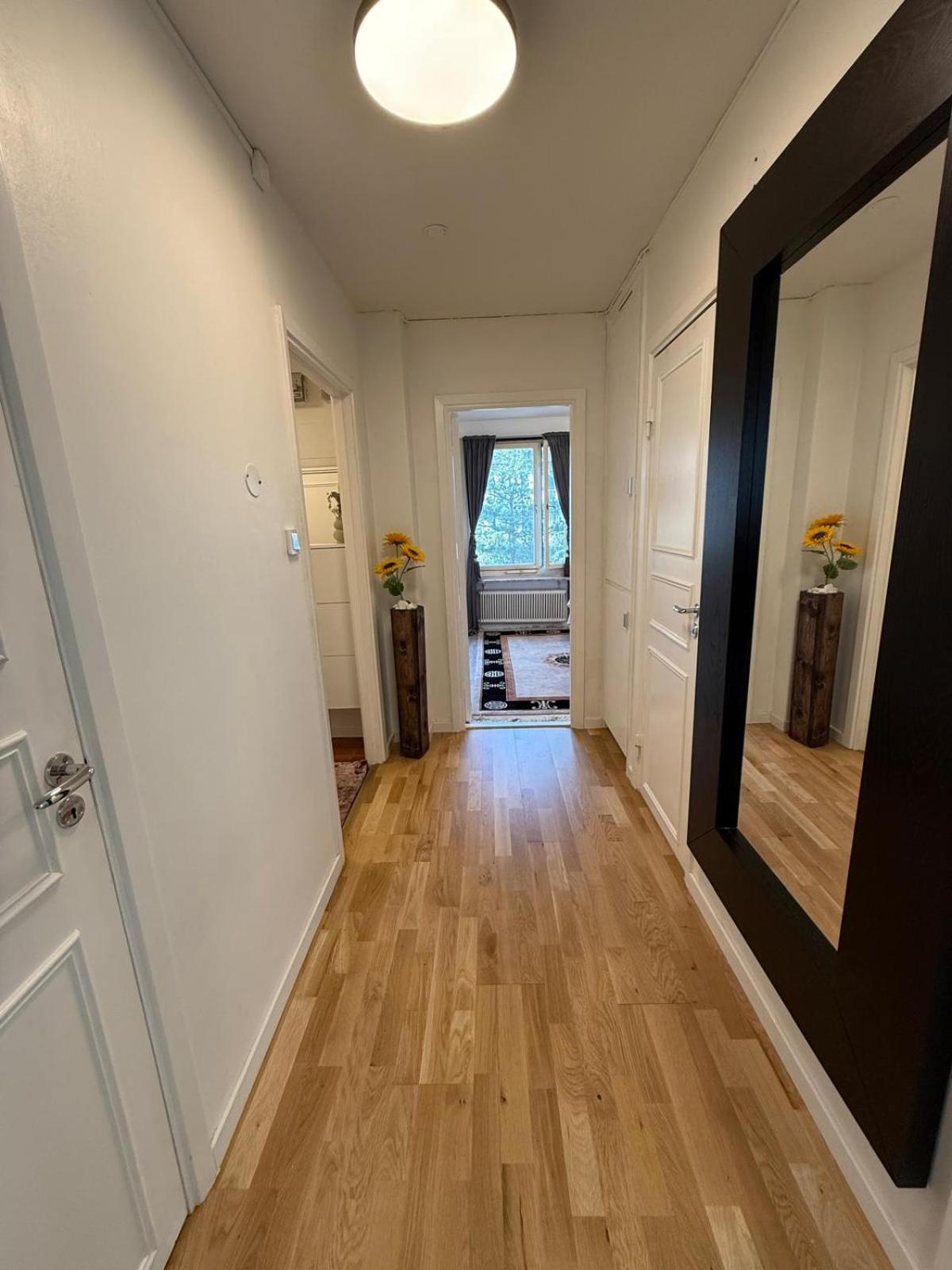 Spacious apartment near the subway