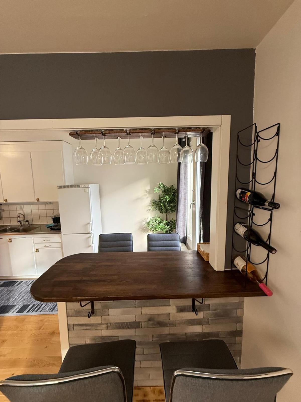 Spacious apartment near the subway