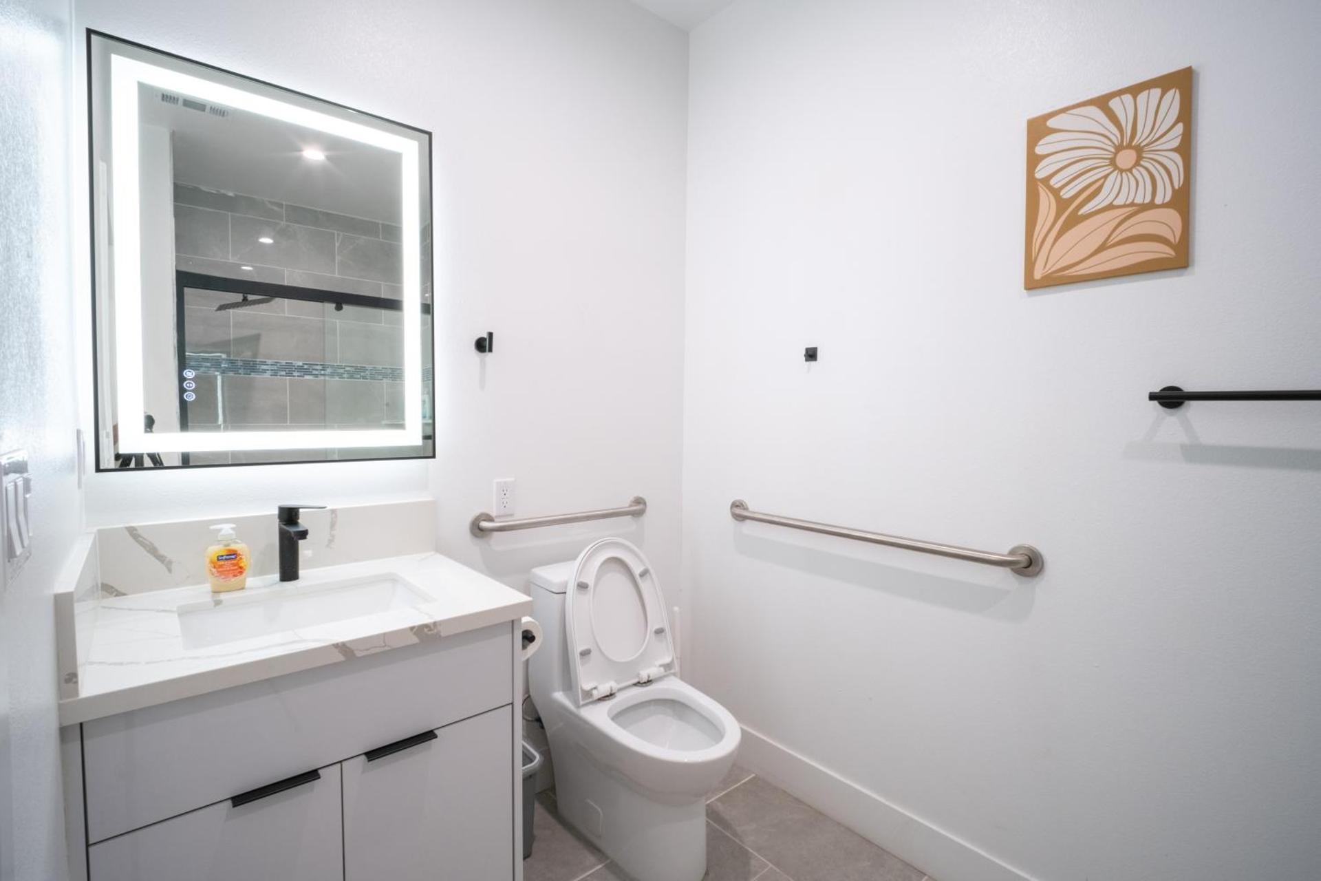 Double Room with Private Bathroom