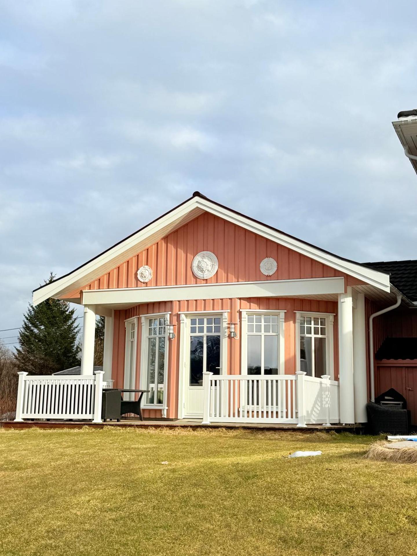 Apartment with sea view