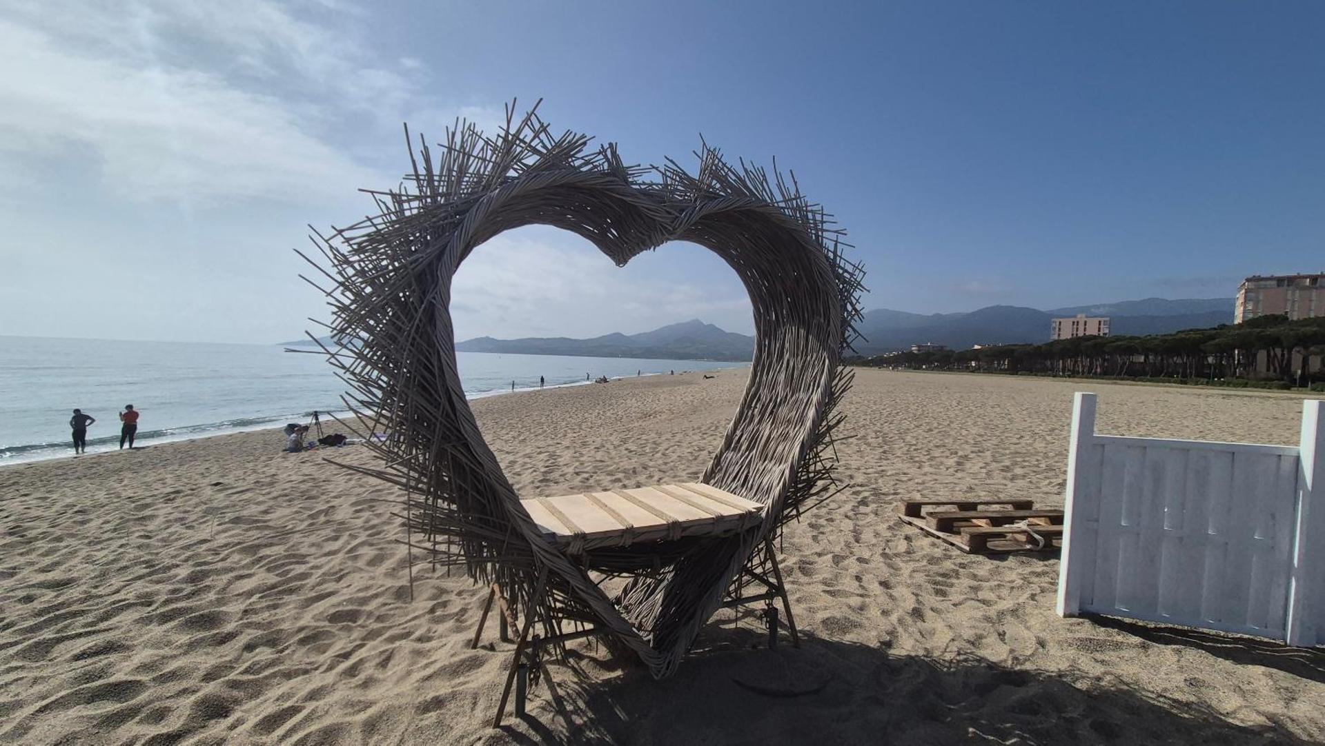 Le Pré Catalan - Piscine en saison - En bord de mer - Accès animations - Commerce -Plage