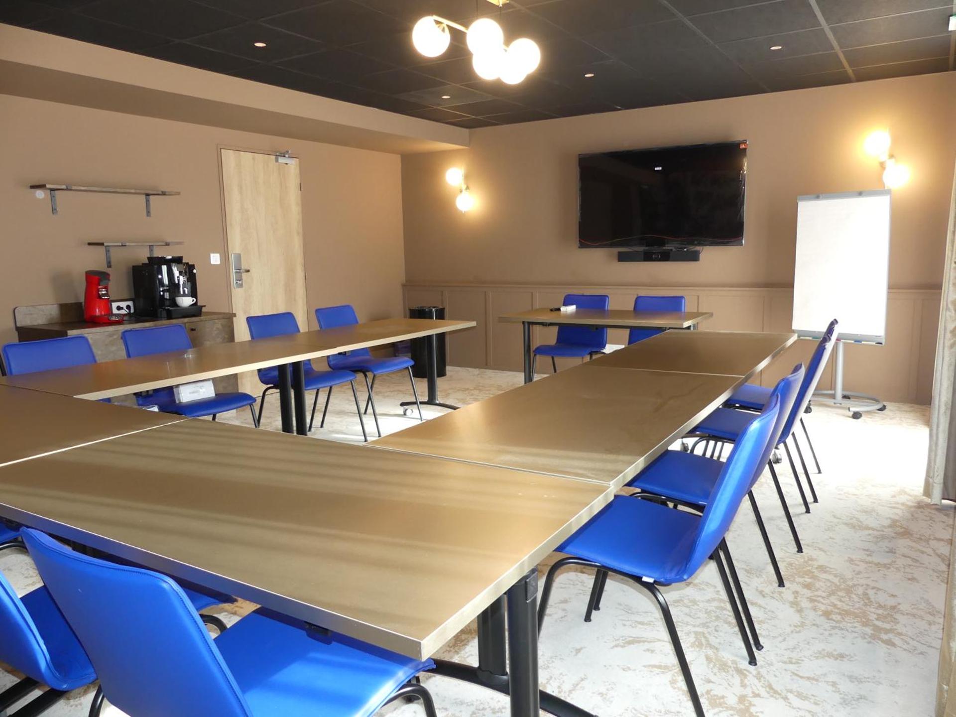 Meeting/conference room