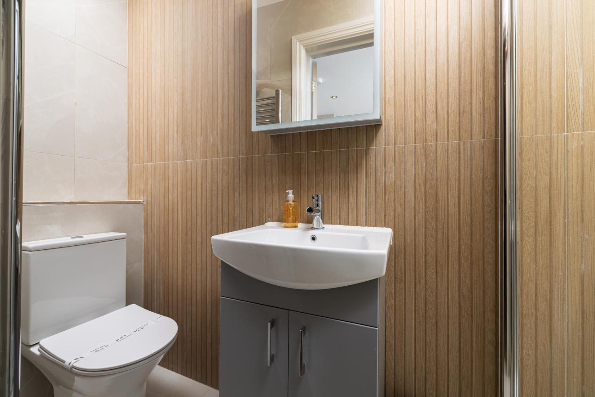 Charmstay Kensington Olympia