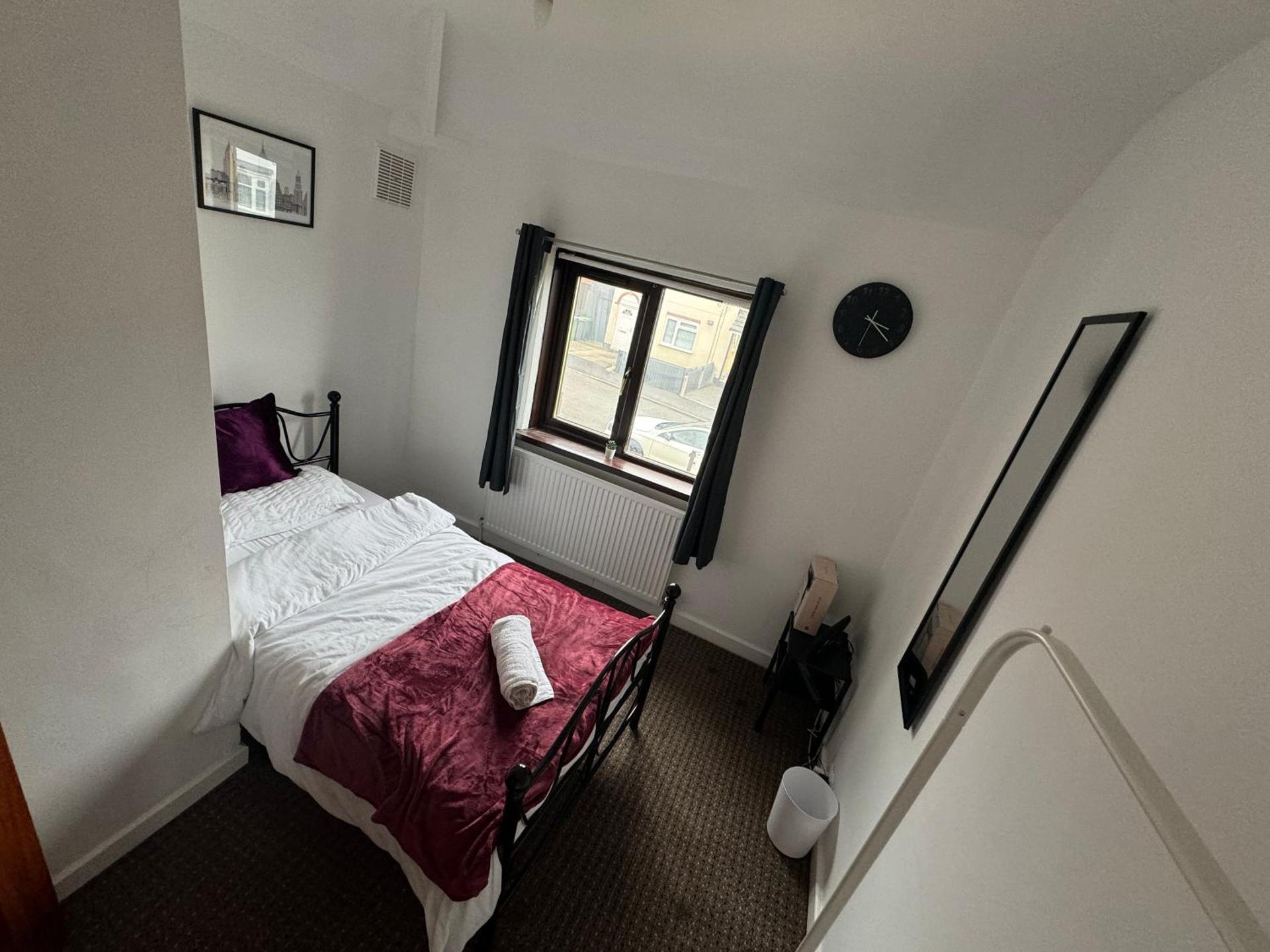 Cosy 4 Bedroom Birmingham