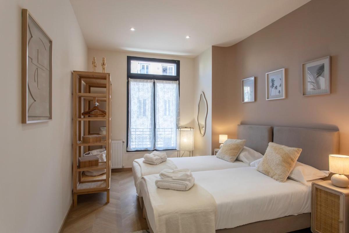 #52 Etoile Suite ,Central, Balcony, AC-5 min P Massena