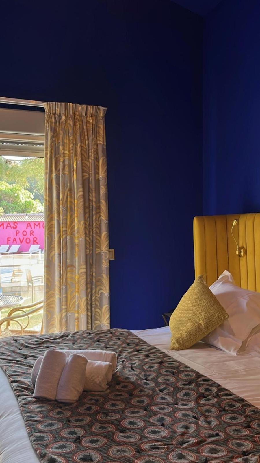 Deluxe Suite with Sea View