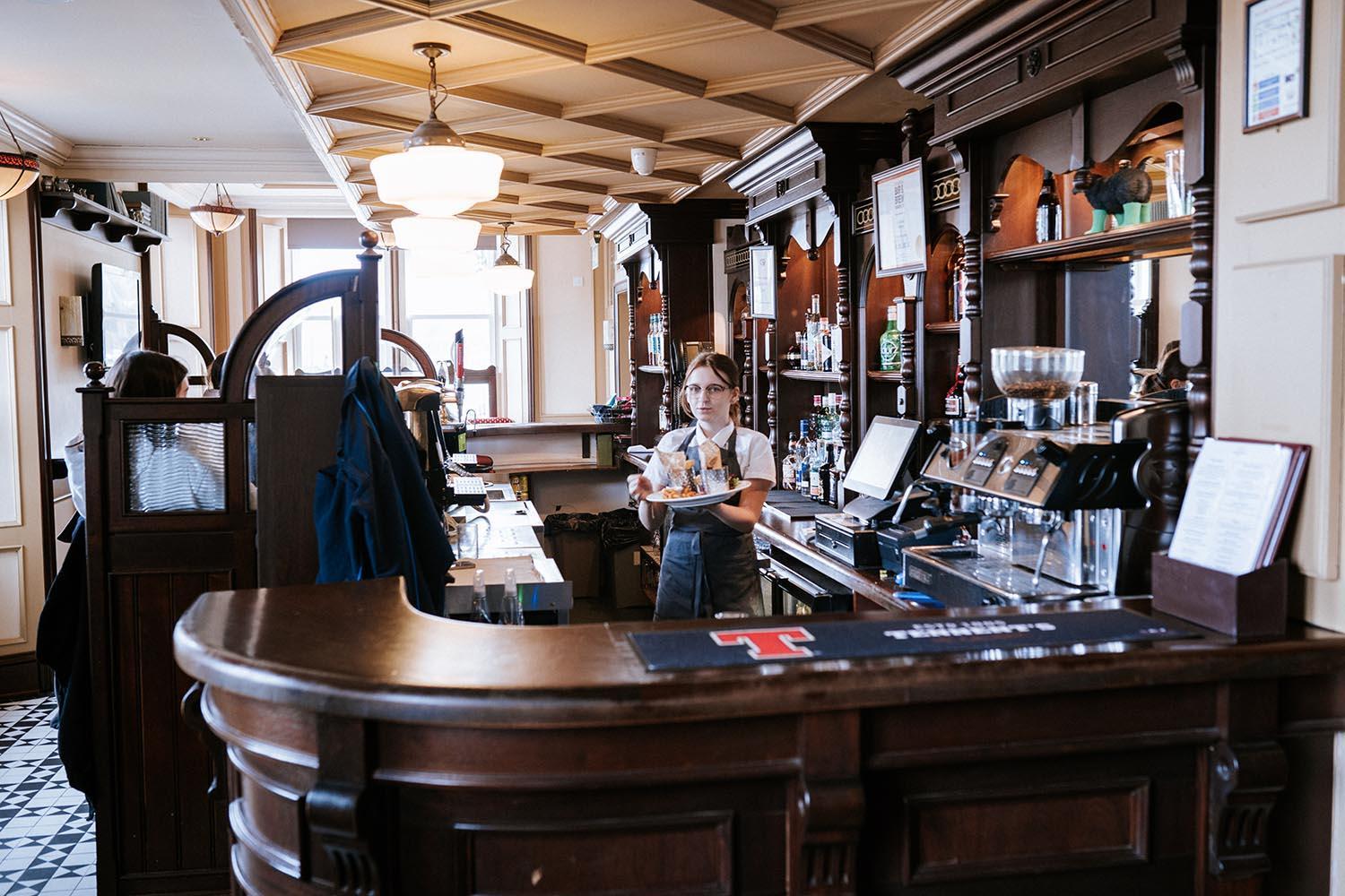 Restaurant/places to eat