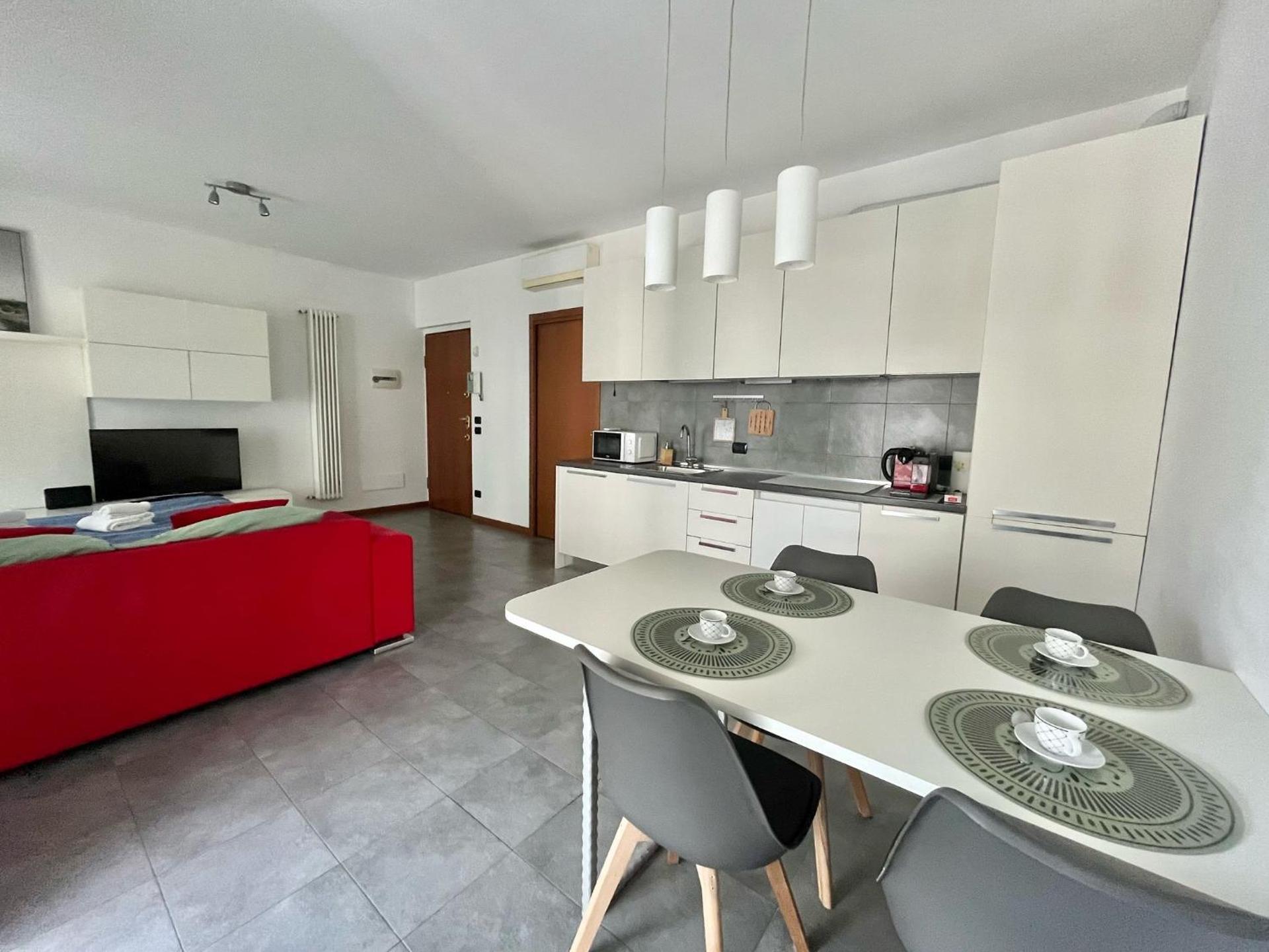 Santa Giulia Terrace - 15 Mins City Center