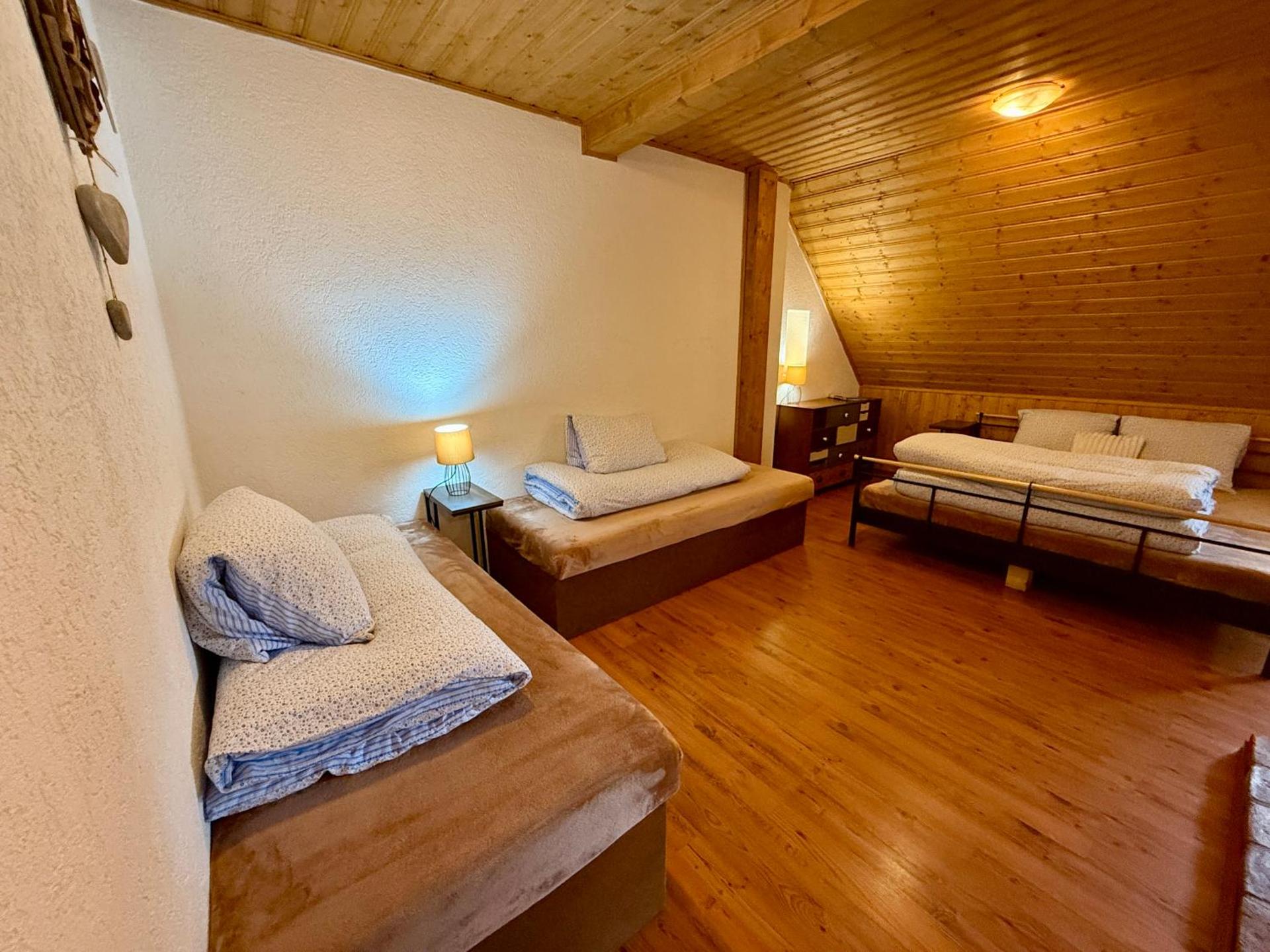 Camera Quadrupla con Bagno Privato 