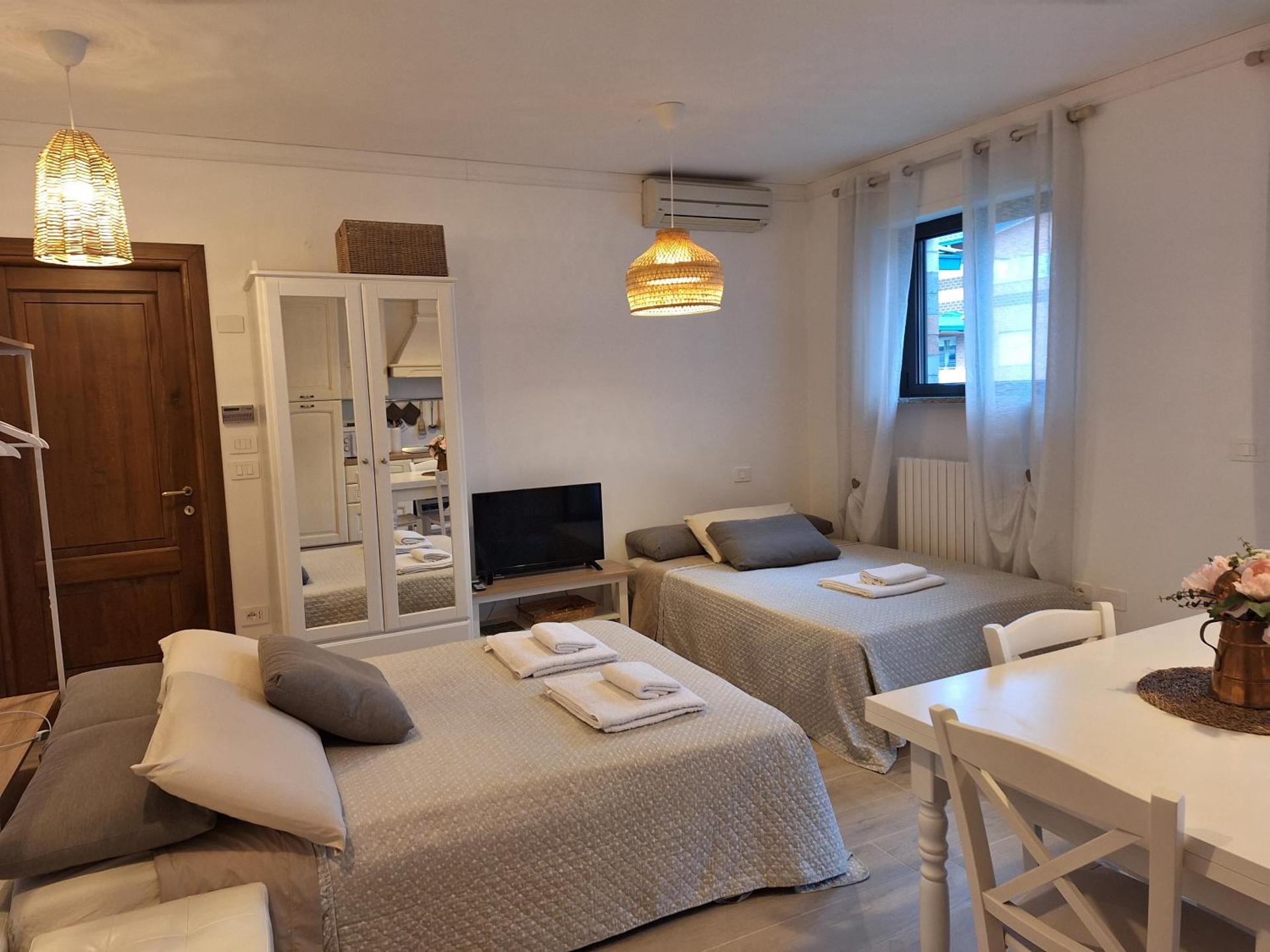 Incantevole Appartamento Monolocale Alba 2