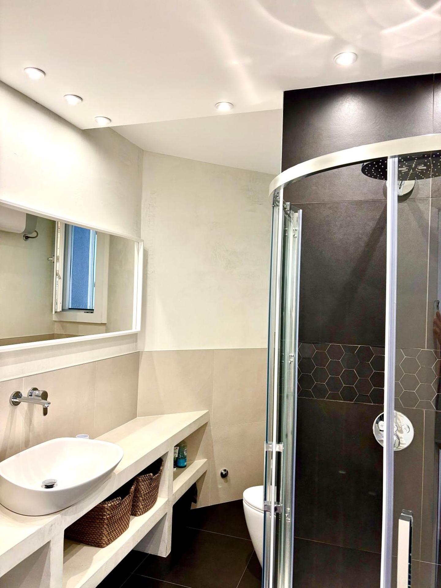 FabFour - Piazza Fontana