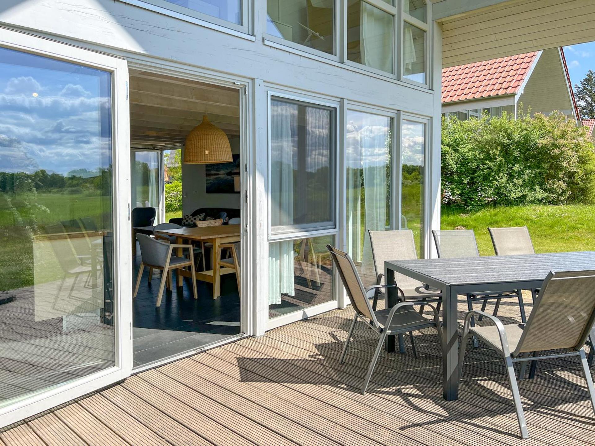 Ferienhaus Wiesengeflüster S1 - mit Sauna, Kamin und Workation an der Müritz