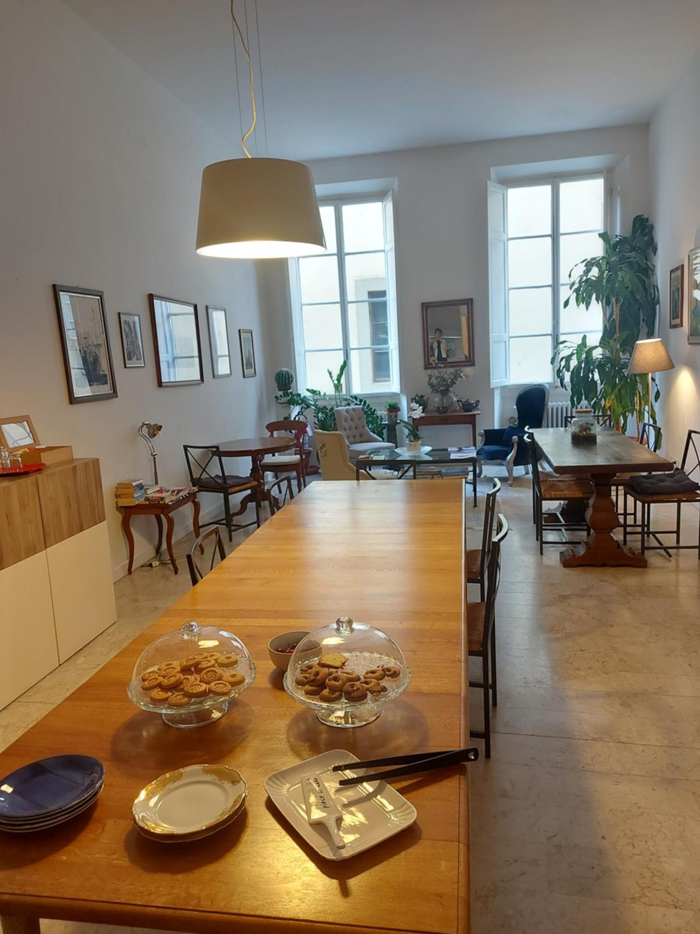 Communal lounge/ TV room