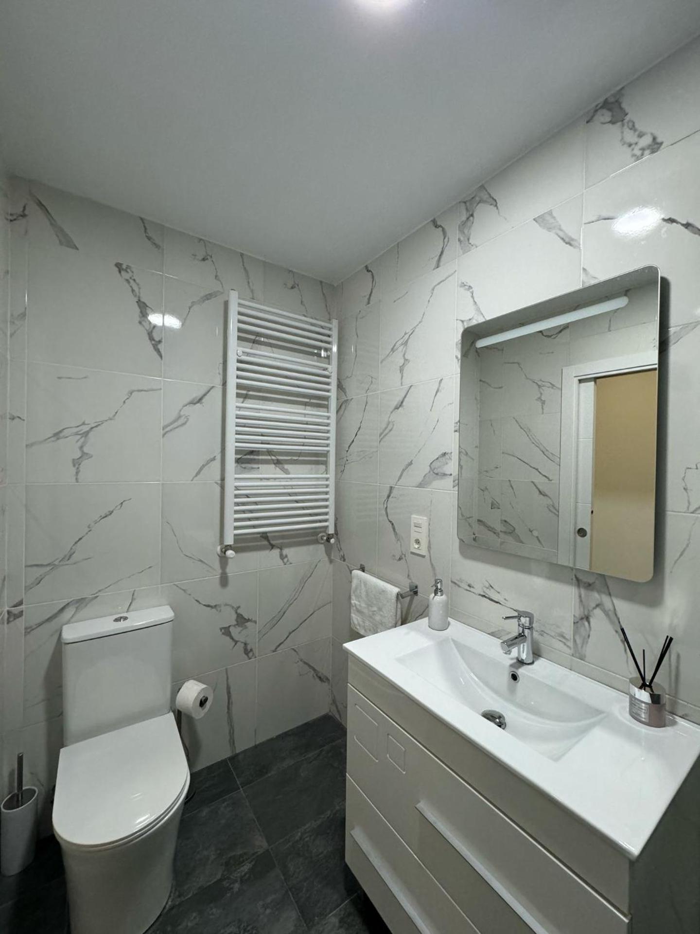 Piso nuevo a 10 minutos de San Sebastián