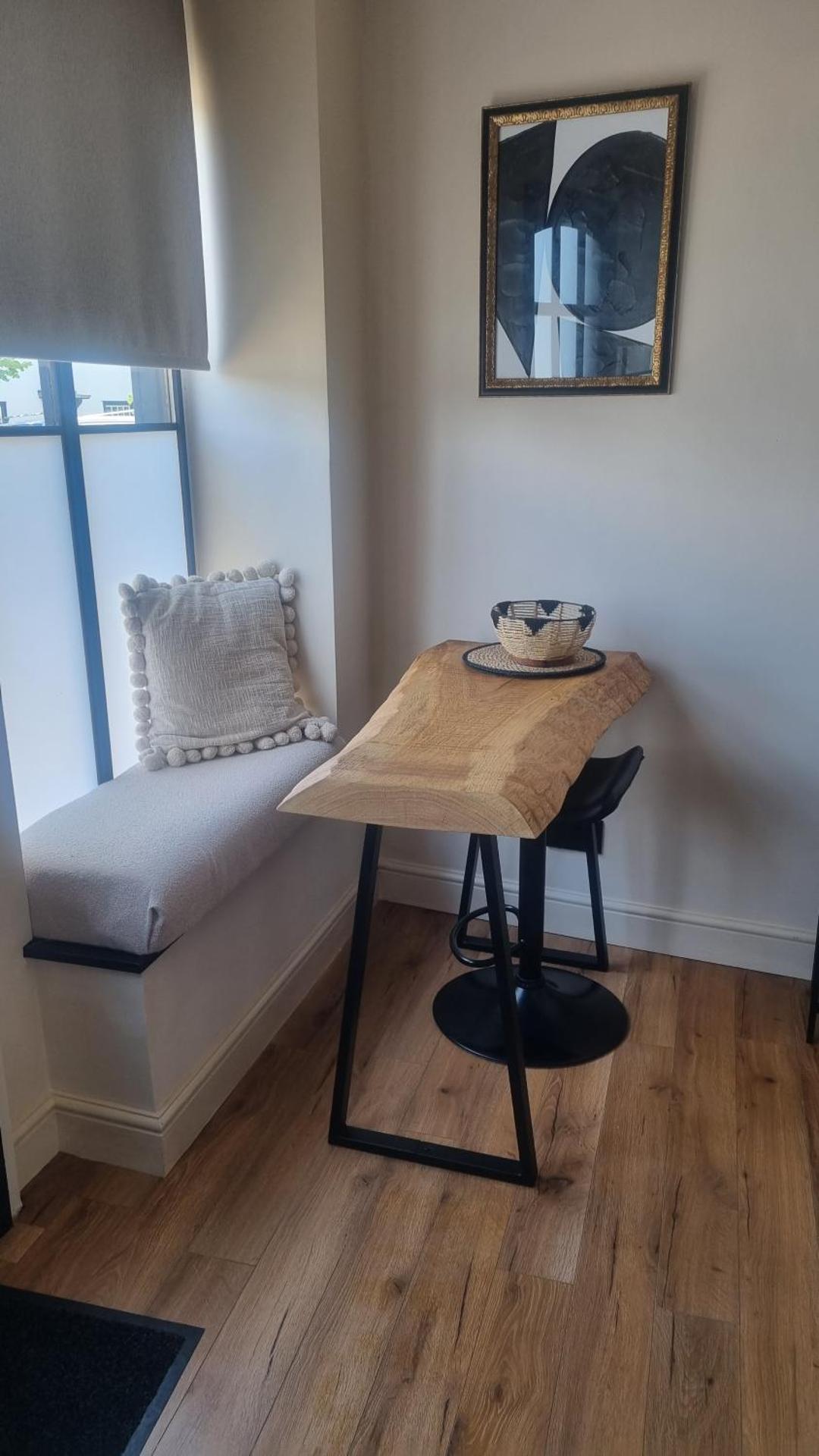 The Old Shop High Street