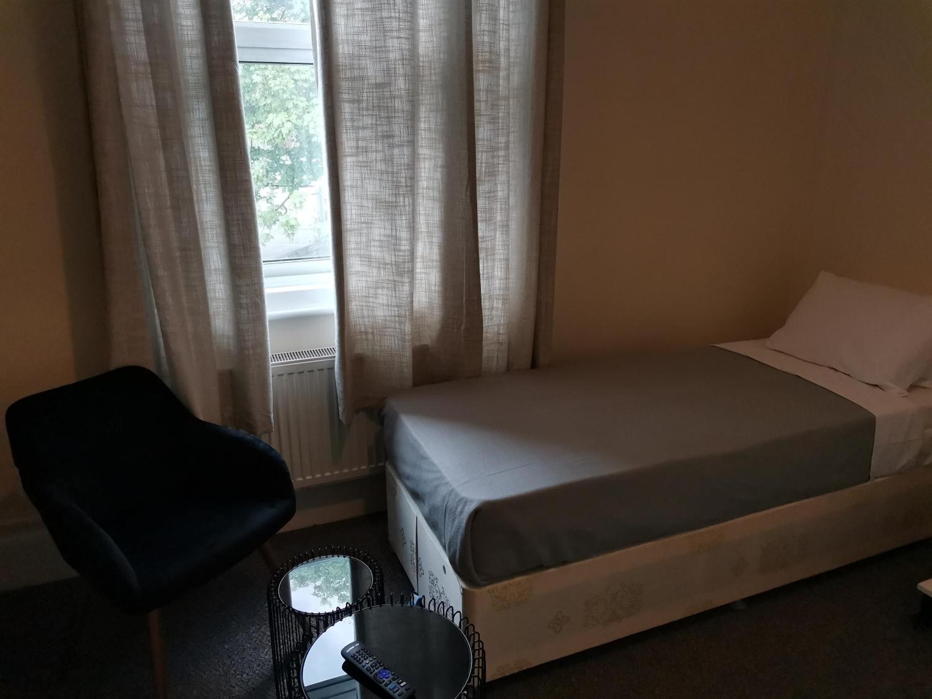 Ax 1 Bed and Breakfast