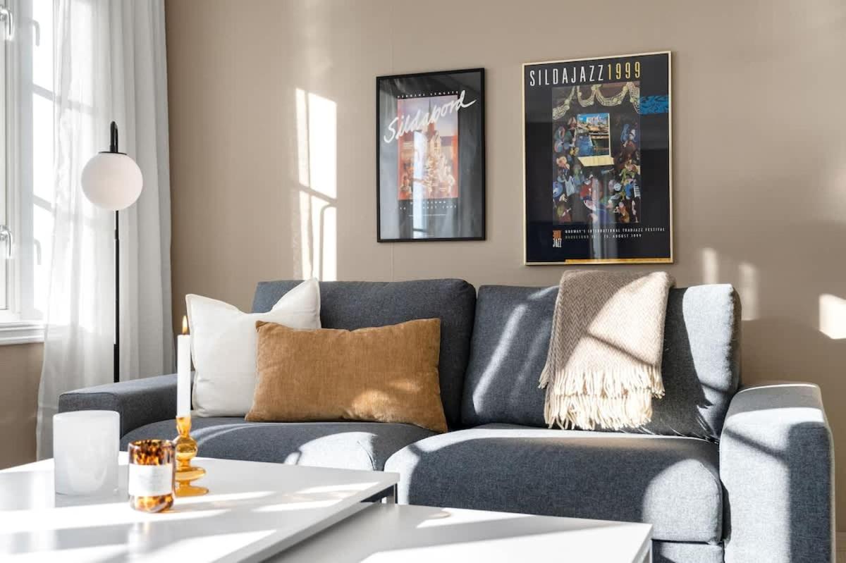 Central sea house apartment - Free parking