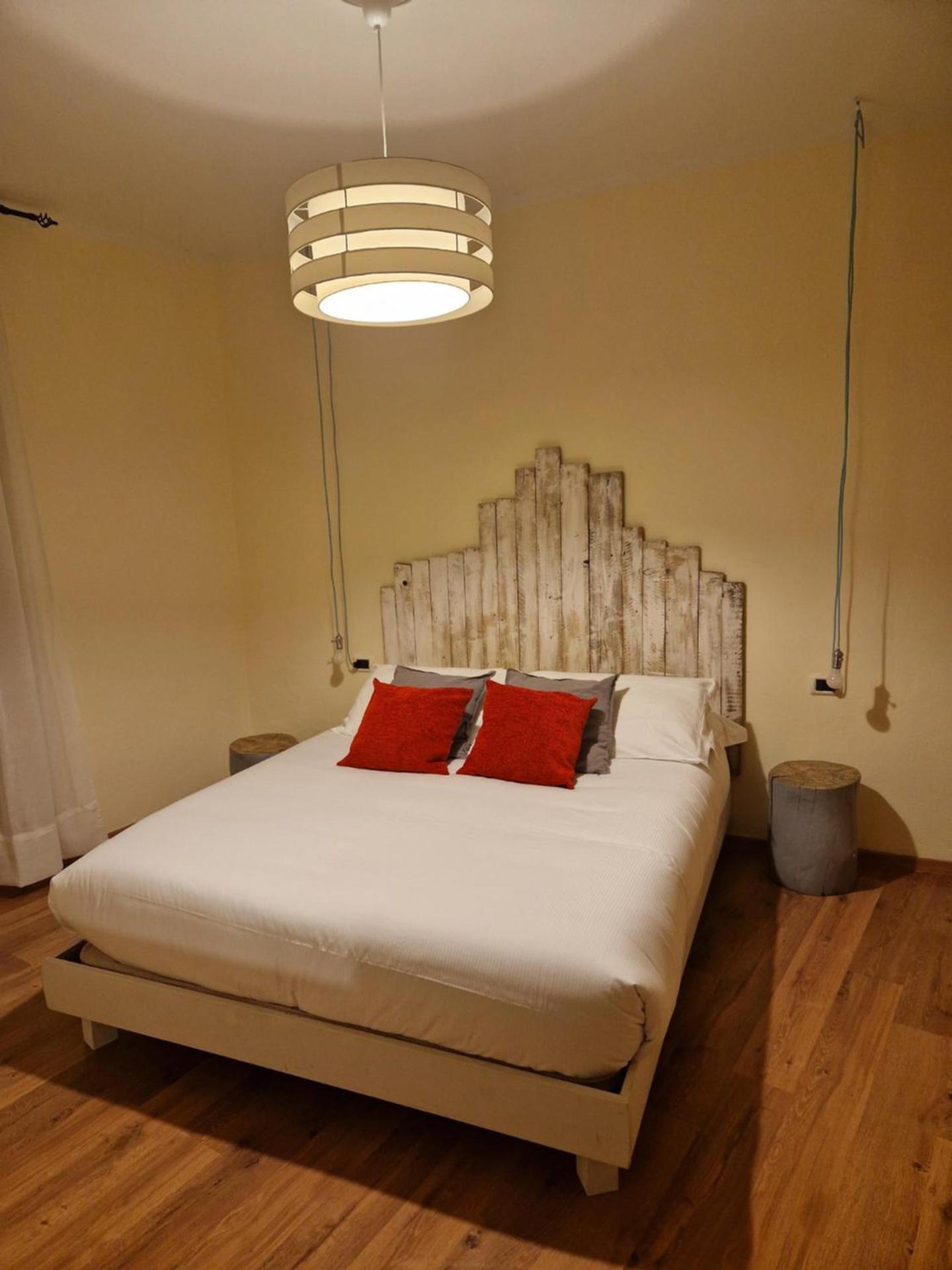 Lake Alley Apartment