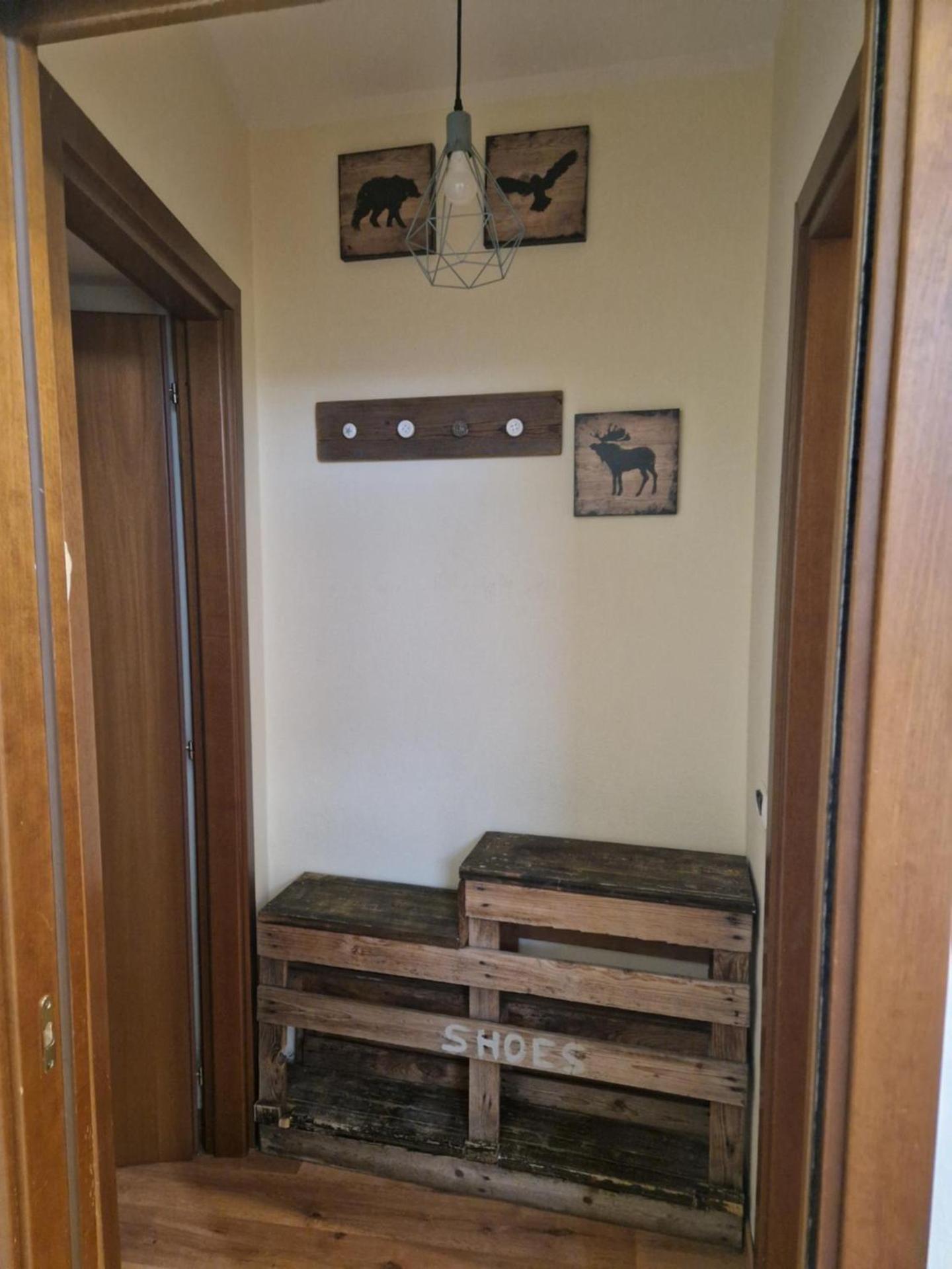 Lake Alley Apartment