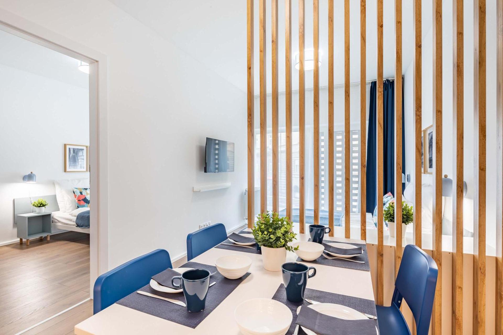 Spacious City Oasis - Modern Design