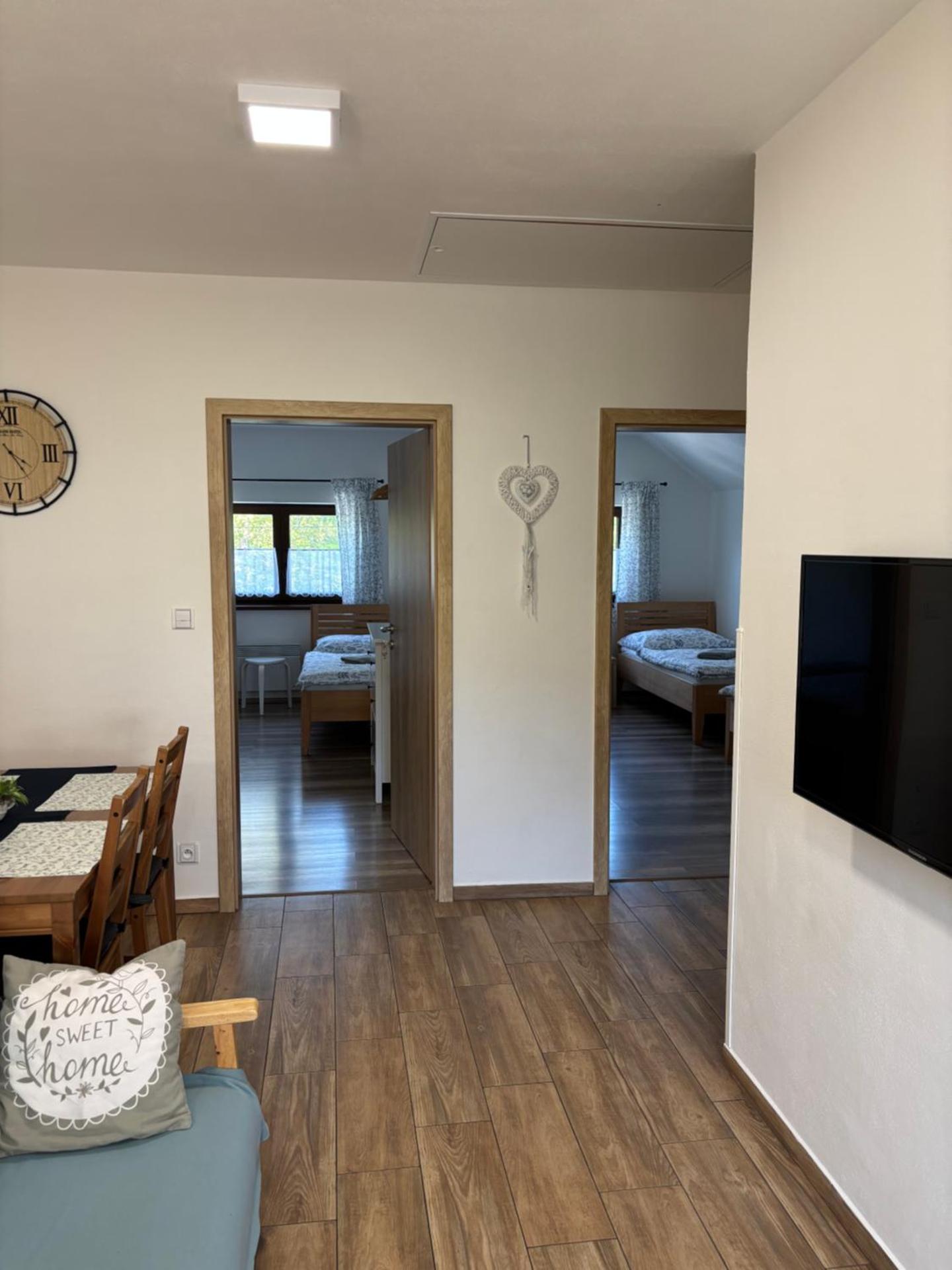 Communal lounge/ TV room