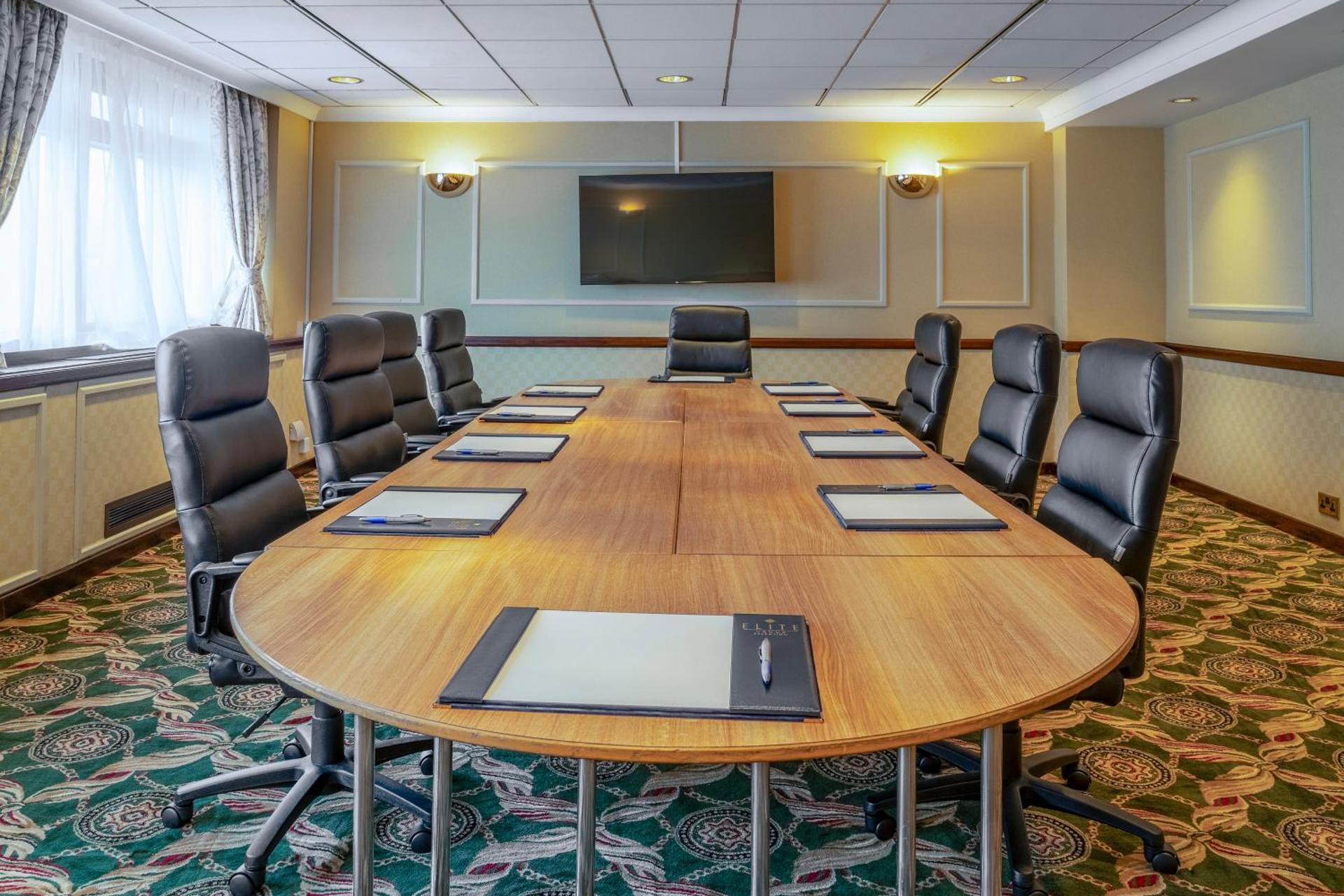 Meeting/conference room