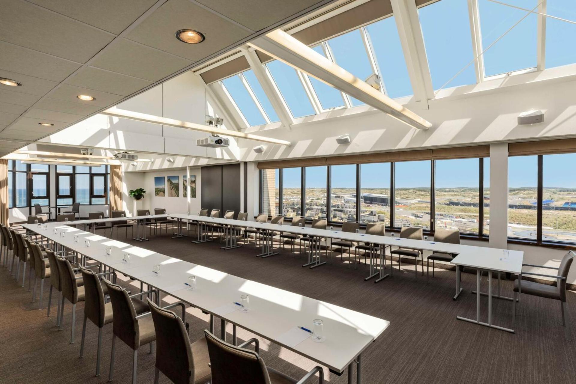 Meeting/conference room