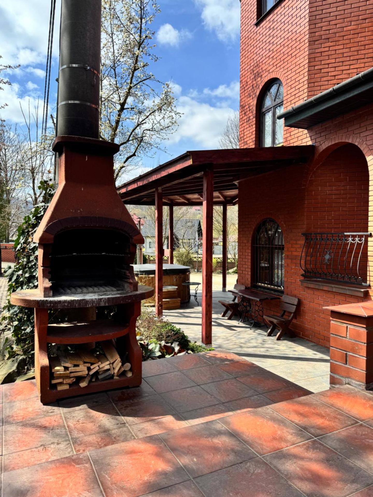 Willa Emil z BALIĄ ogrodową