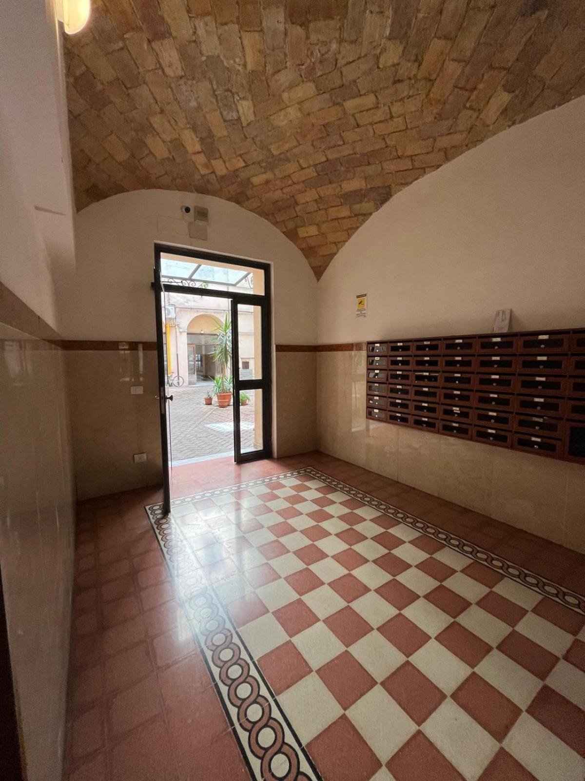 Inner courtyard view