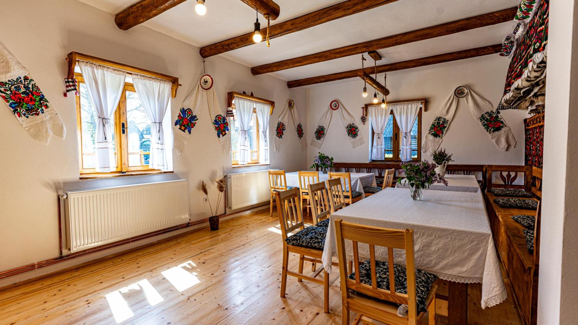 Breb 335 Accomodation & Garden