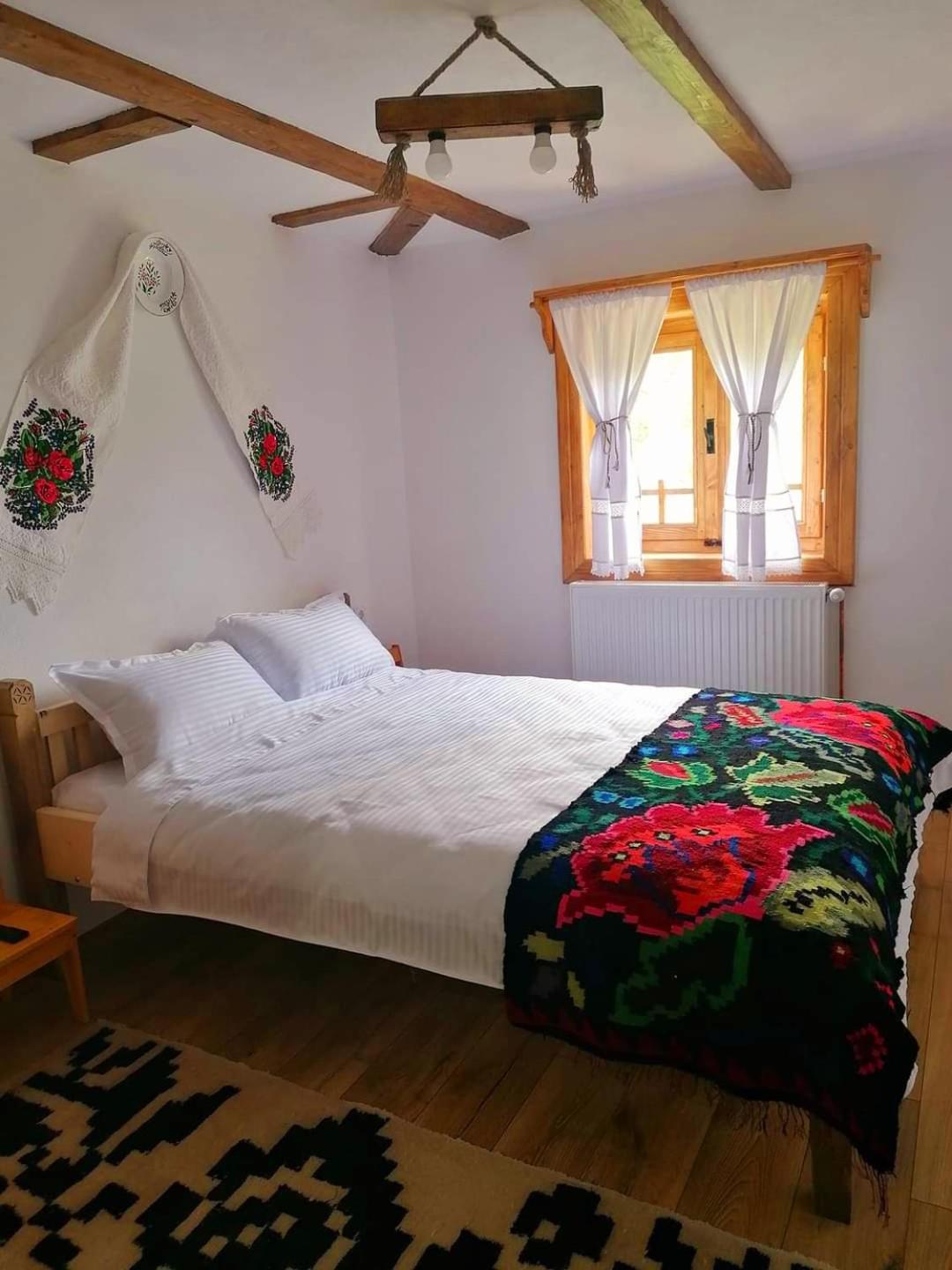 Breb 335 Accomodation & Garden