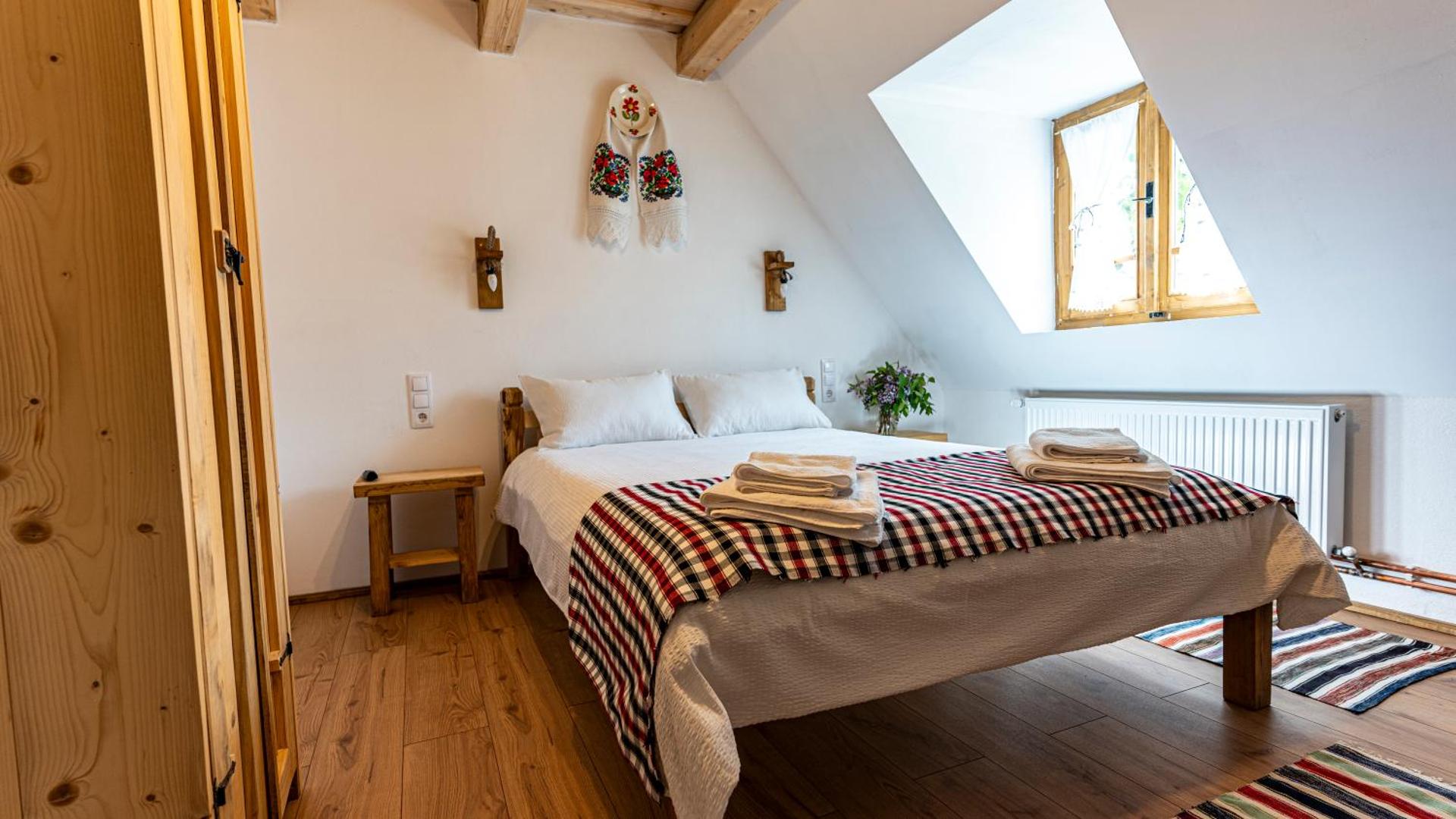 Breb 335 Accomodation & Garden