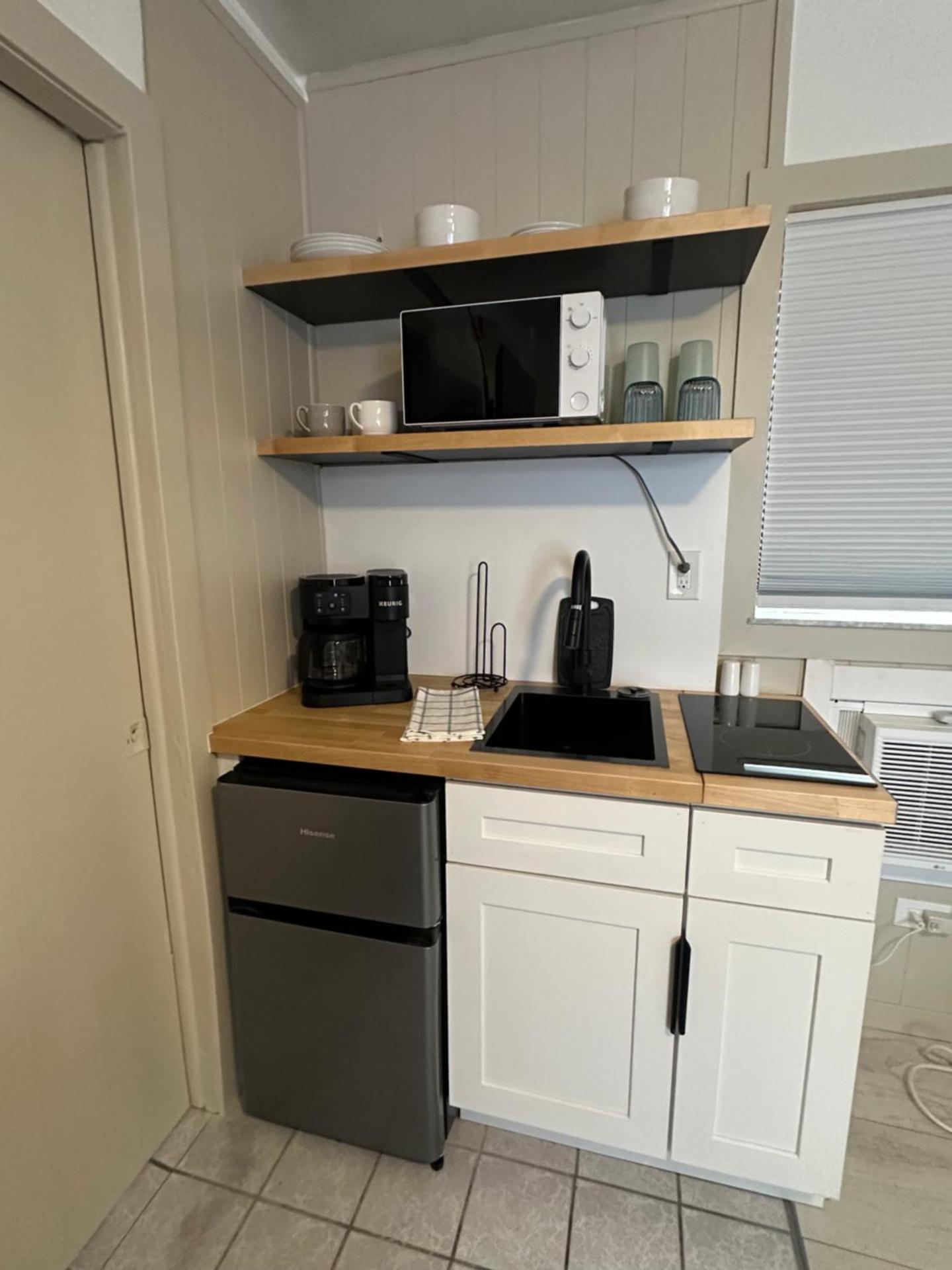 Coffee/tea facilities