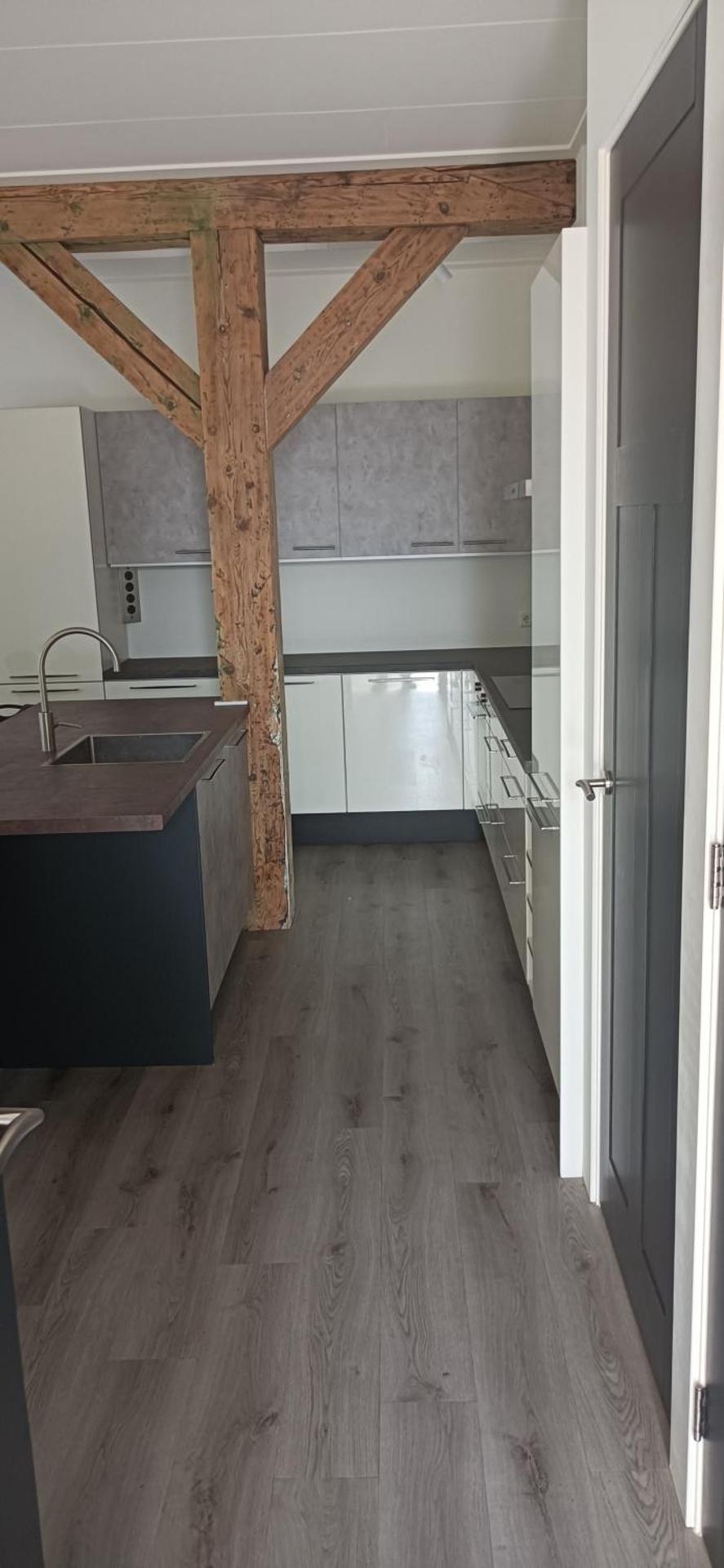 Golf course around the corner!