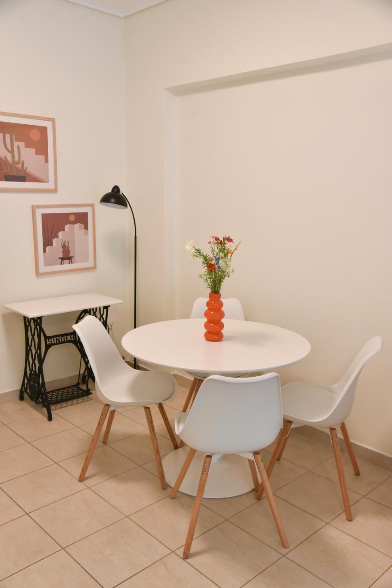 Acropolis deluxe House