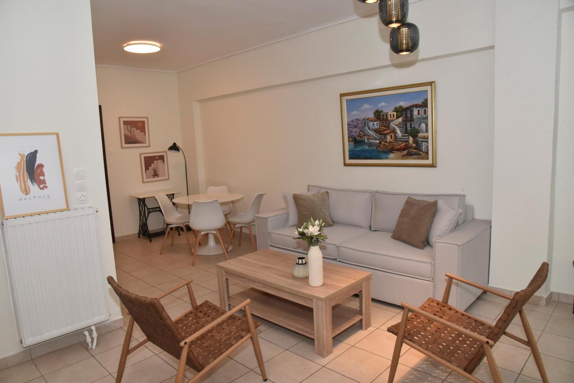 Acropolis deluxe House