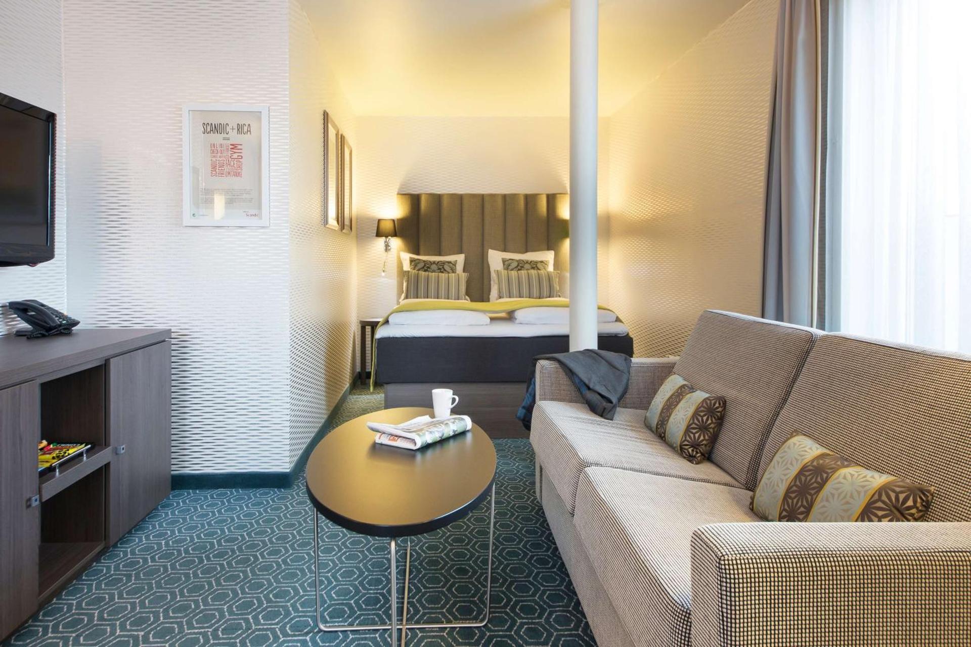 Photo of the whole room