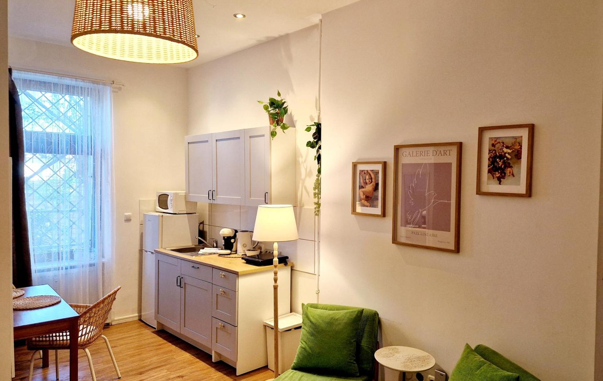 Coffee/tea facilities