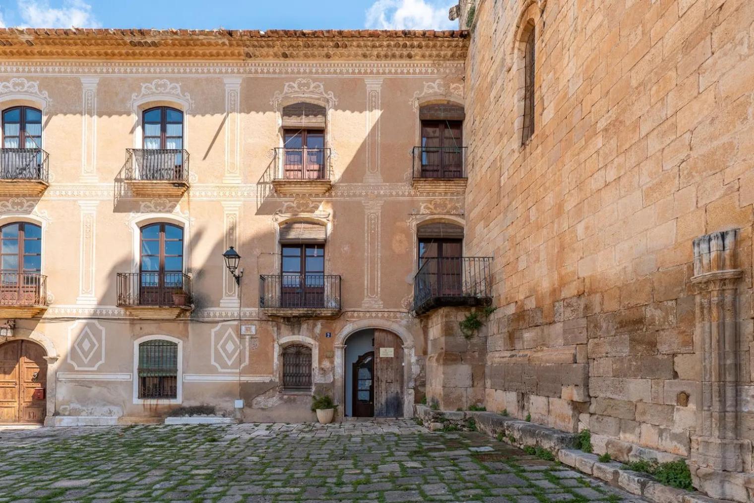 Casa l'Abadia de Santes Creus, Tarragona.