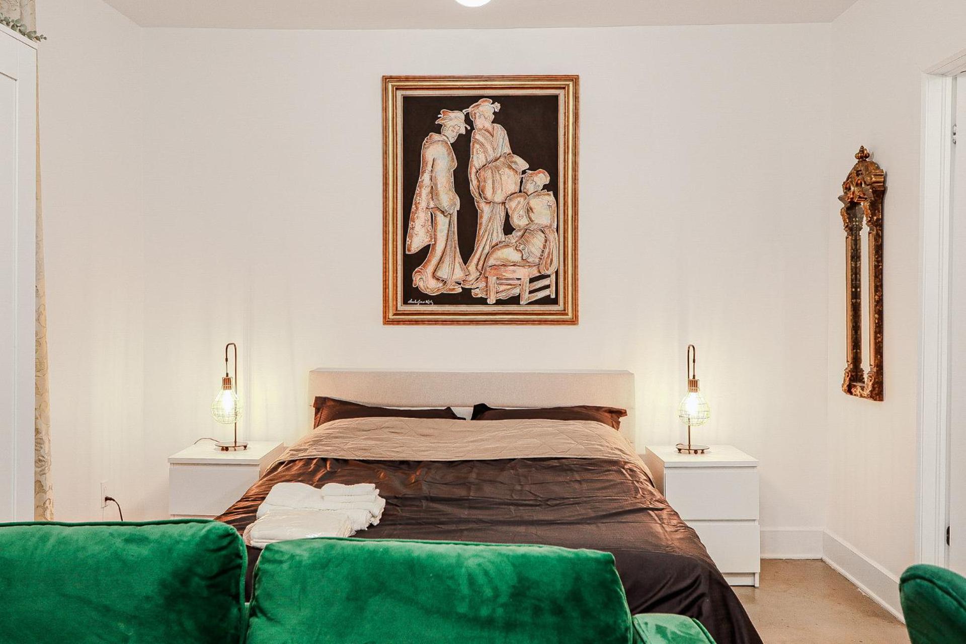 Escapade Chic au Vieux-Port