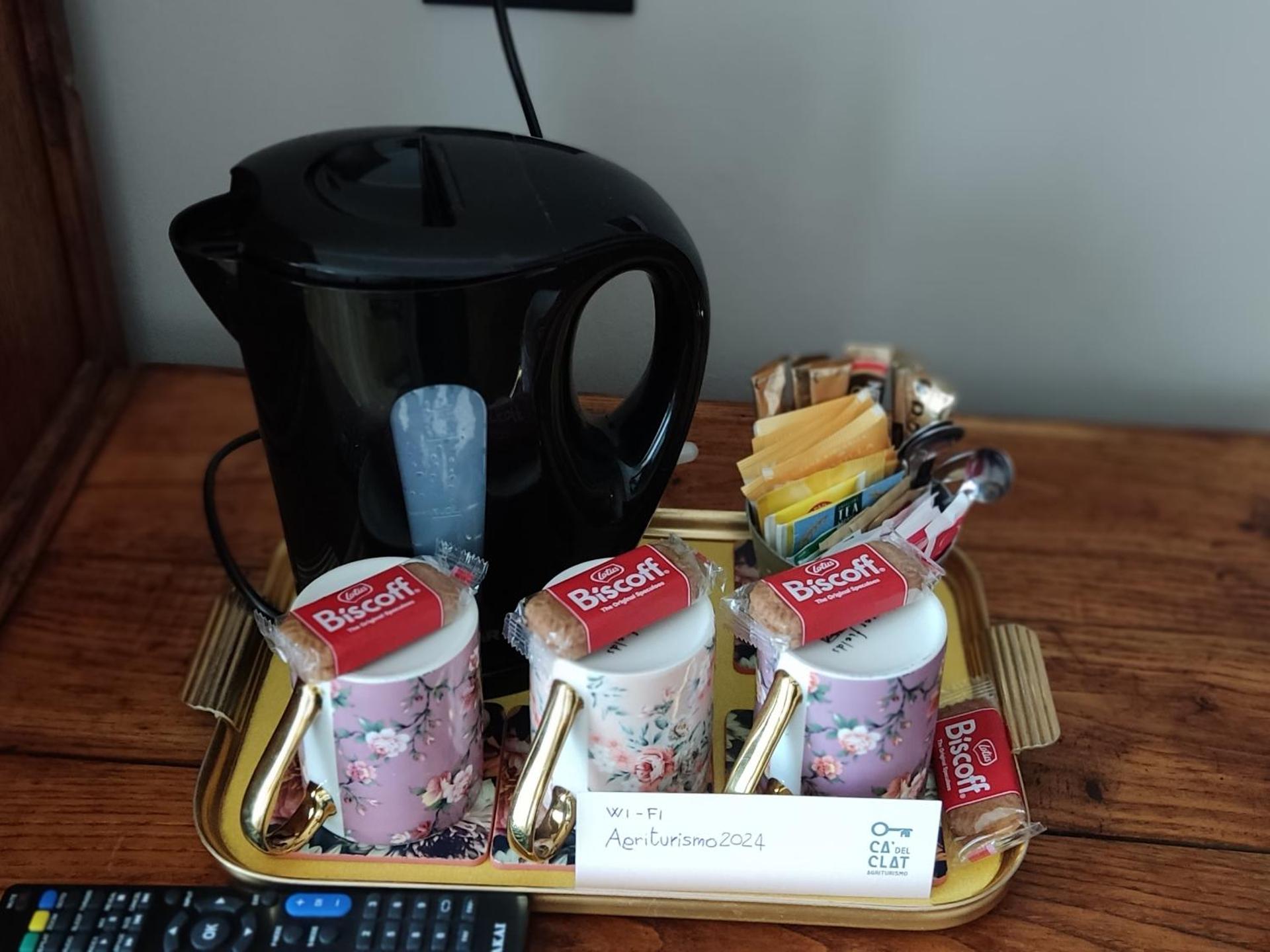 Coffee/tea facilities