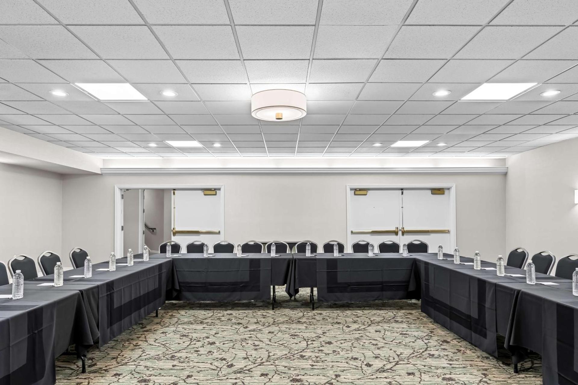 Meeting/conference room