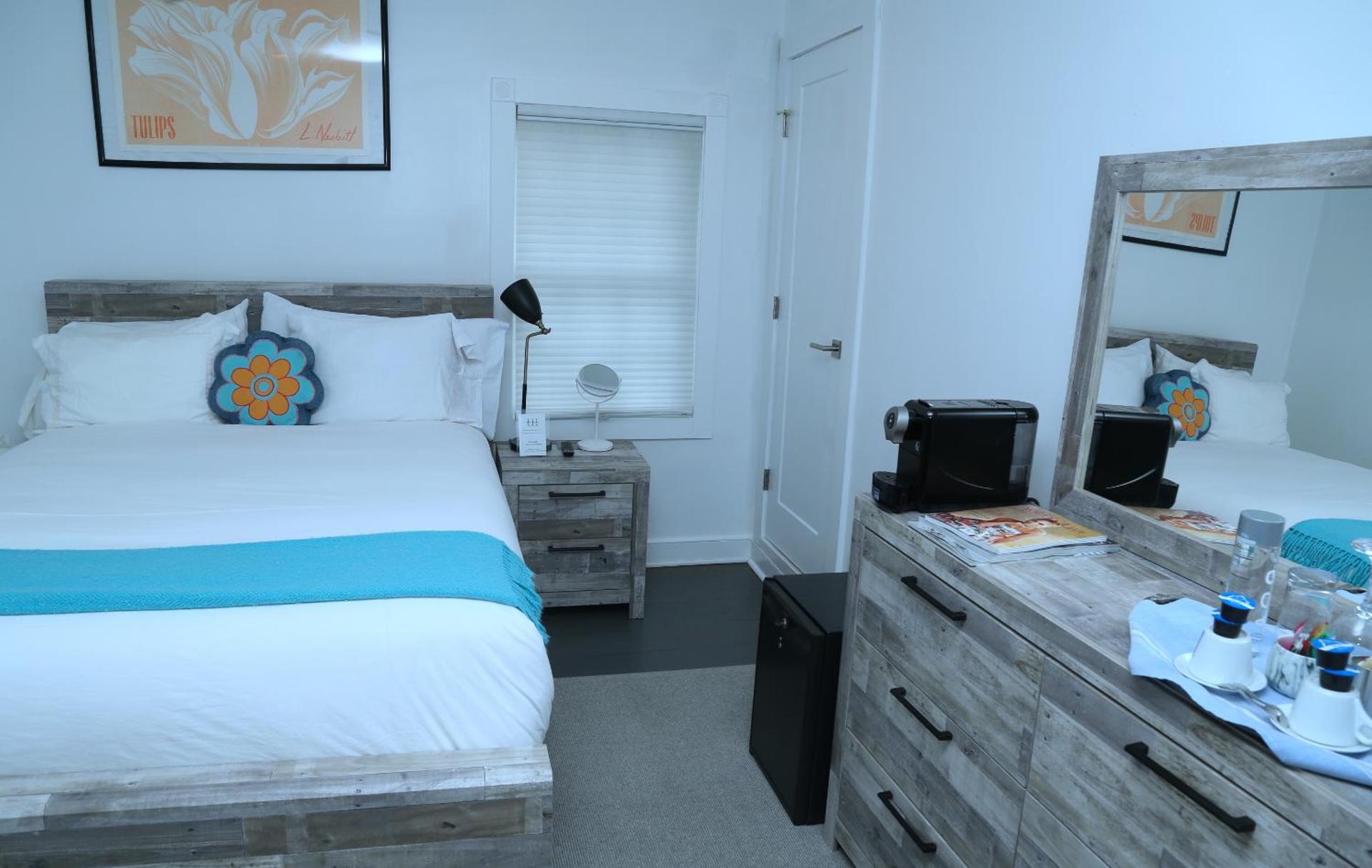 Coffee/tea facilities