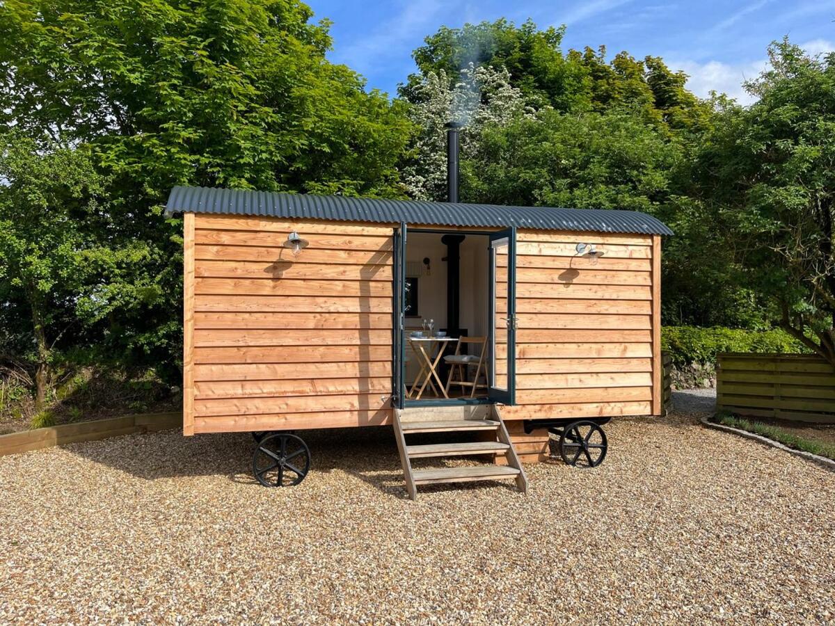 Kilden Hut - Perranwell Station