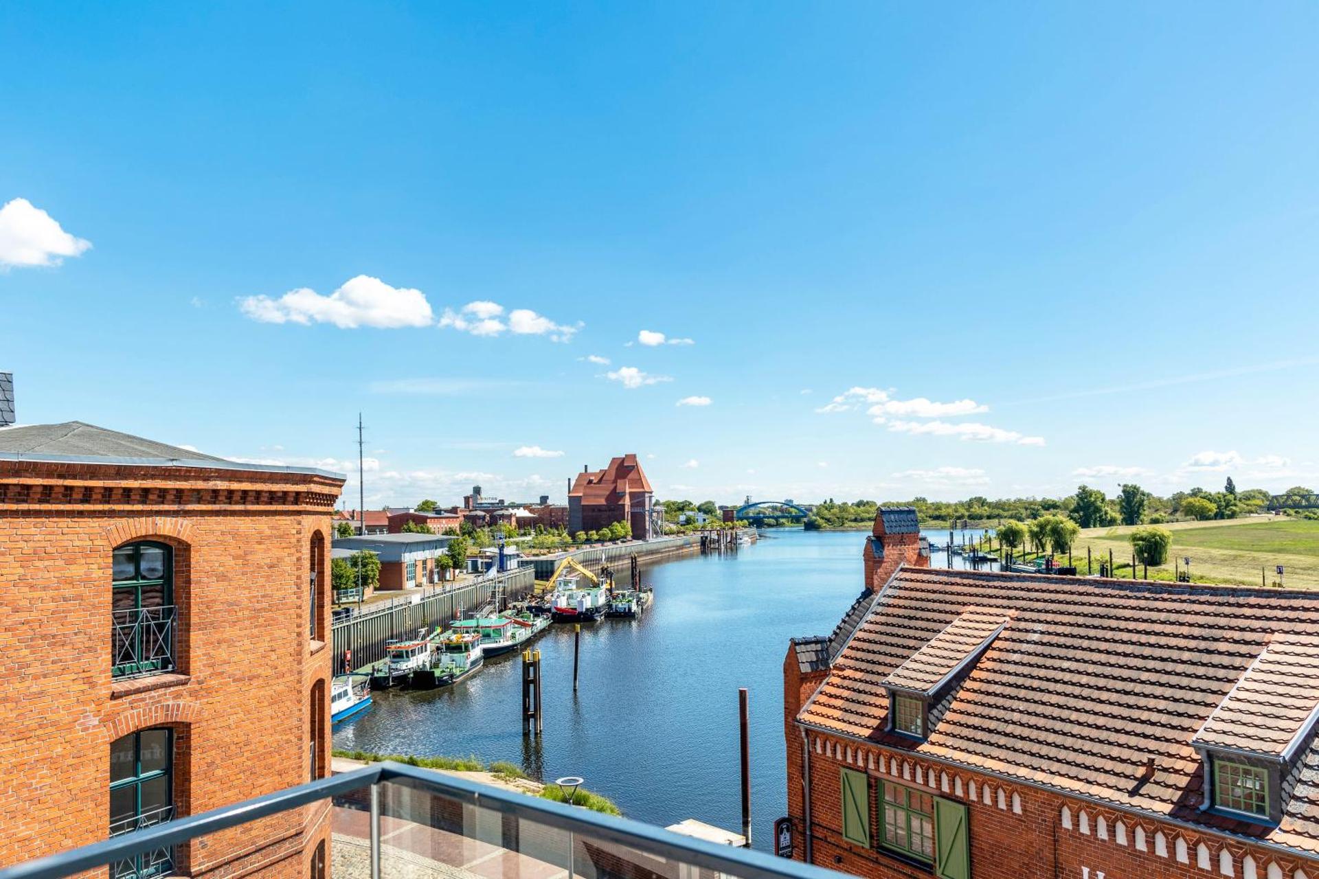 Lägenhet med 3 sovrum och sjöutsikt