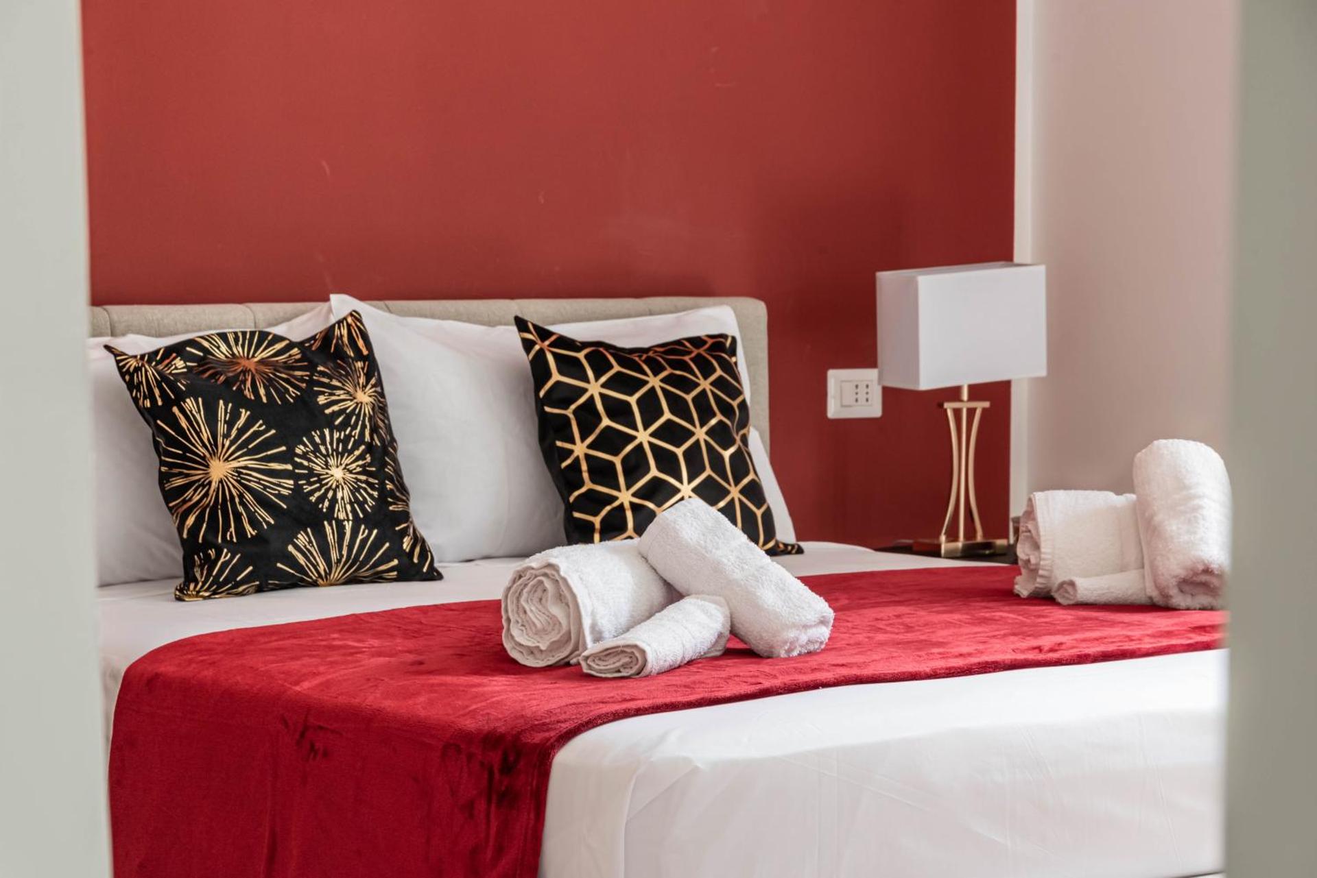 Tribeca Retreat Stunning House By the Sea