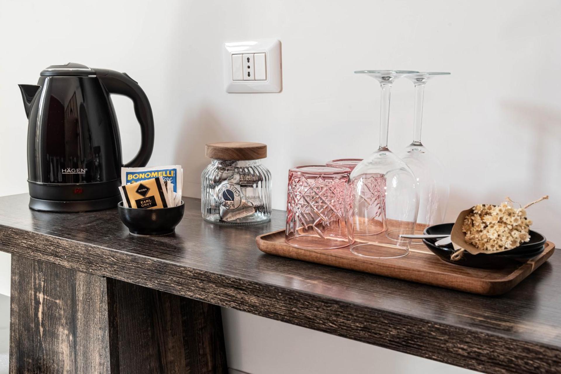 Tribeca Retreat Stunning House By the Sea